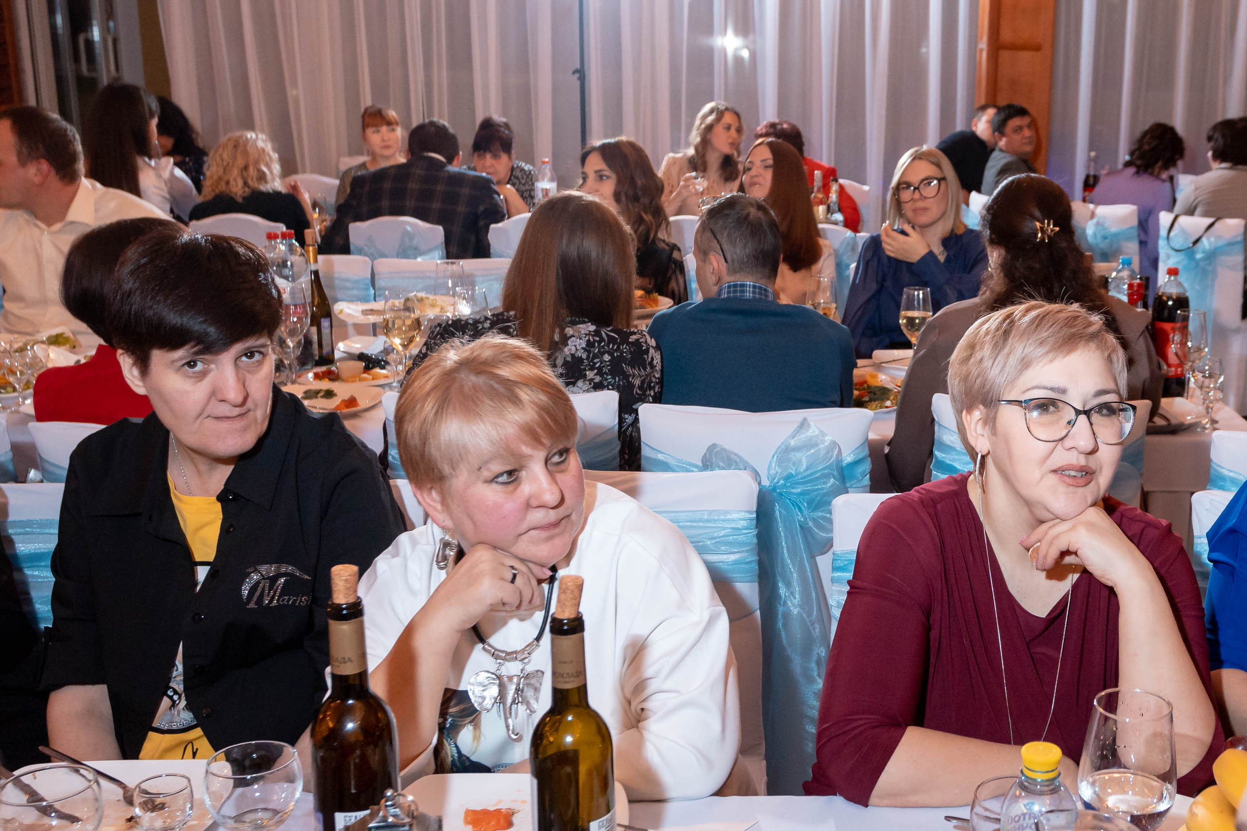 Съемка Новогоднего корпоратива в ресторане Охотник 23.12.2022 г. Свадебный и семейный фотограф в Москве и МО Елена Агапова