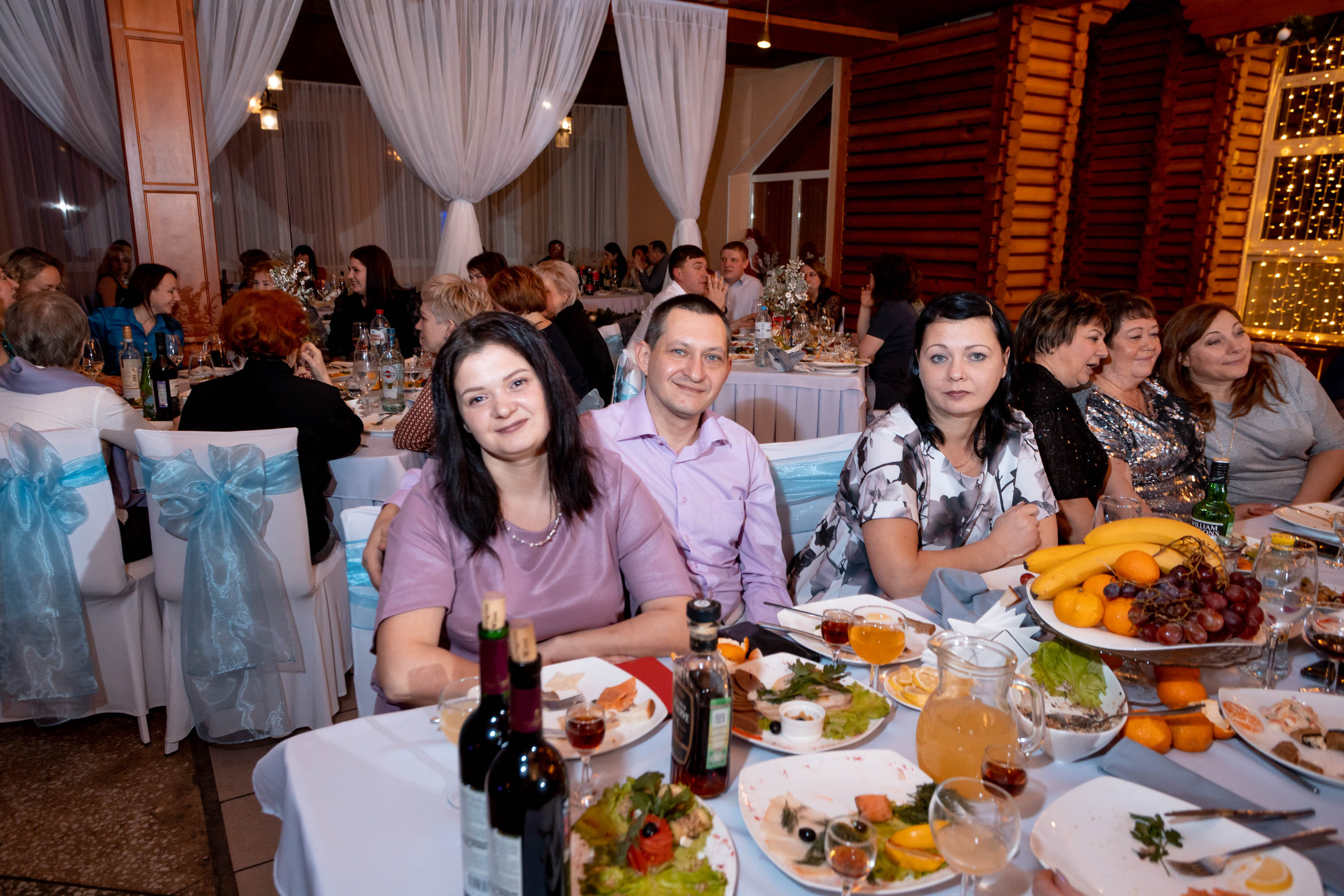 Съемка Новогоднего корпоратива в ресторане Охотник 23.12.2022 г. Свадебный и семейный фотограф в Москве и МО Елена Агапова