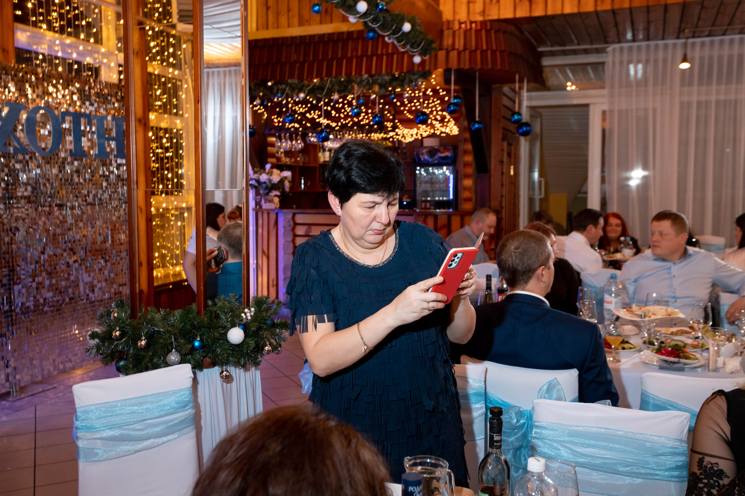 Съемка Новогоднего корпоратива в ресторане Охотник 23.12.2022 г. Свадебный и семейный фотограф в Москве и МО Елена Агапова