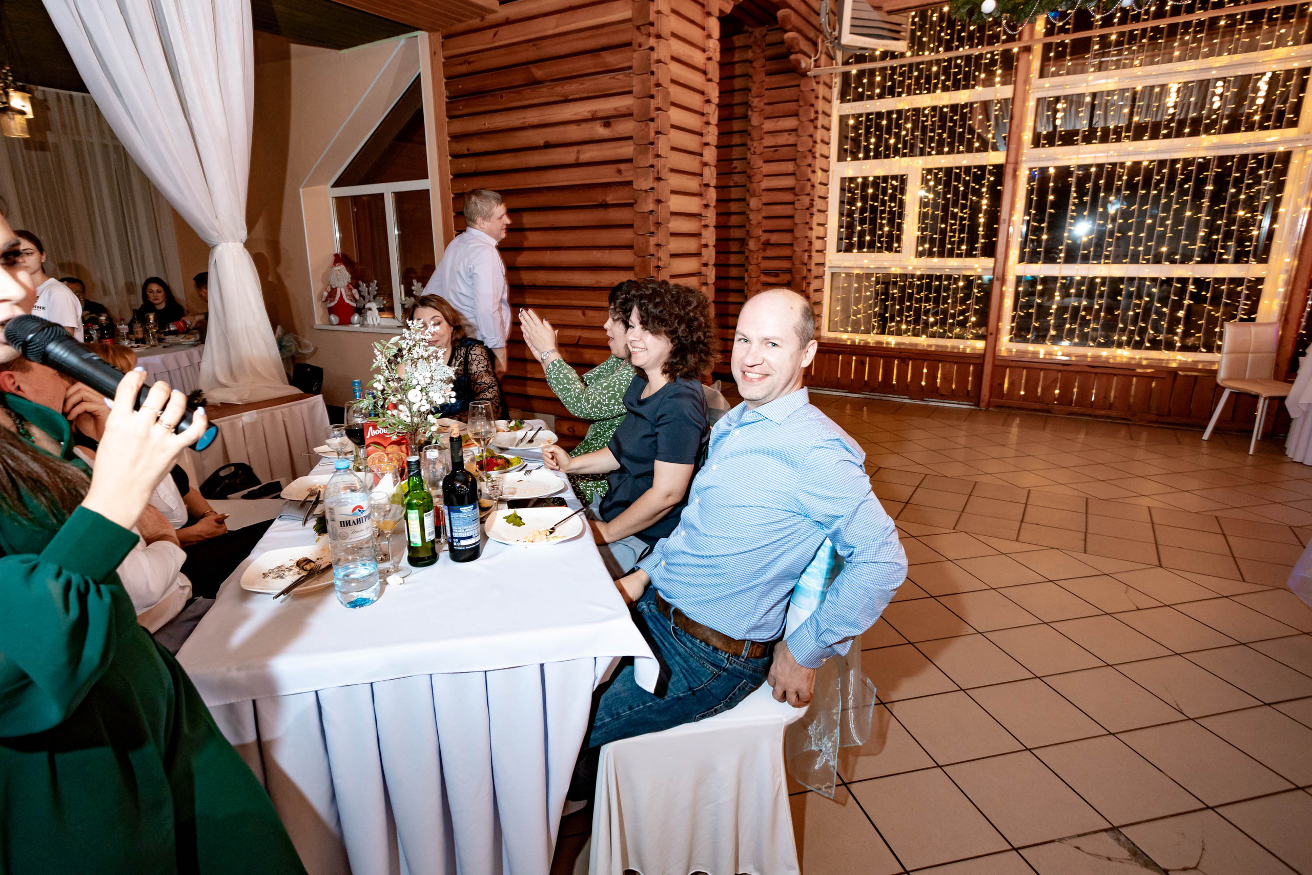 Съемка Новогоднего корпоратива в ресторане Охотник 23.12.2022 г. Свадебный и семейный фотограф в Москве и МО Елена Агапова