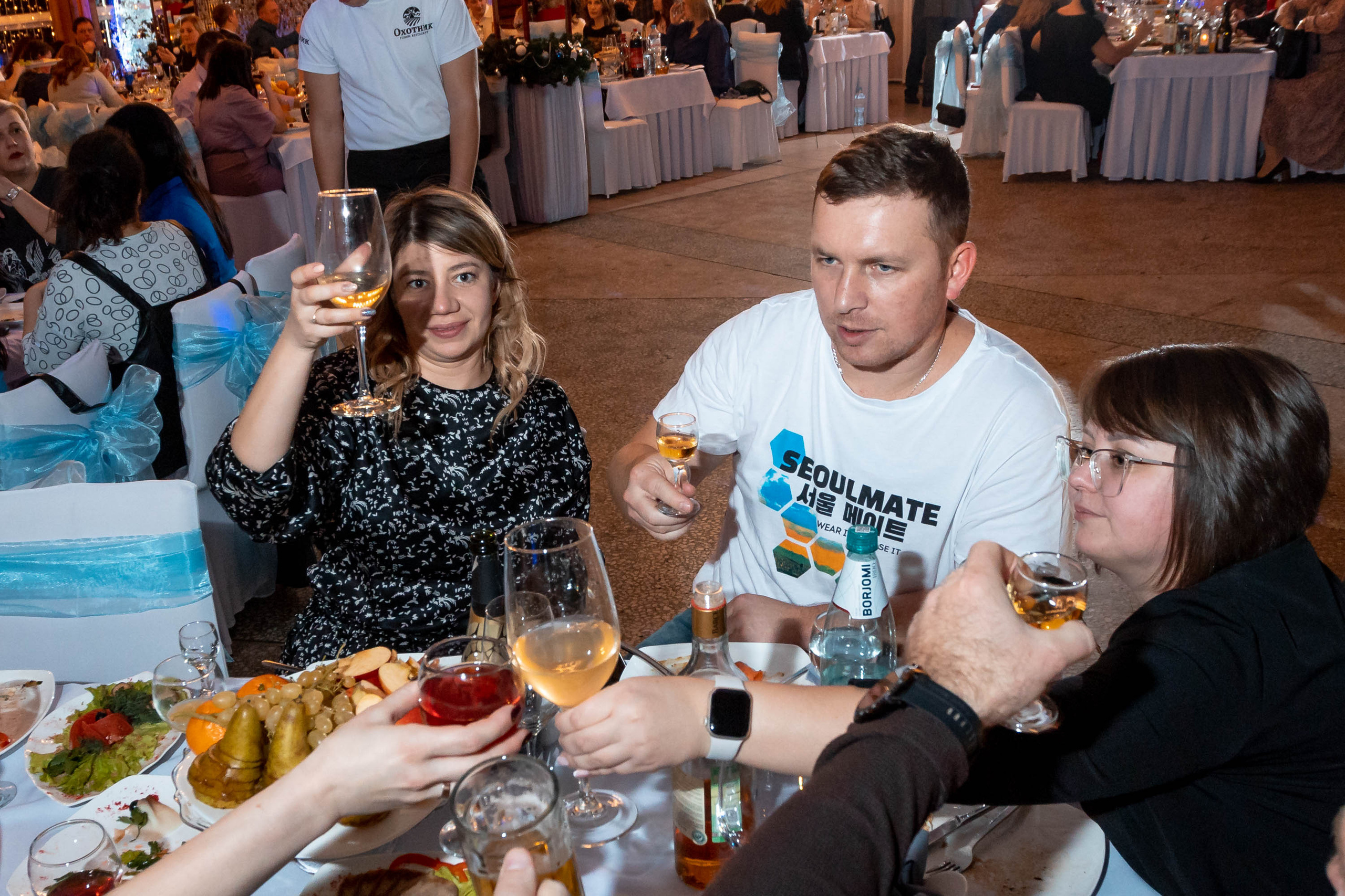 Съемка Новогоднего корпоратива в ресторане Охотник 23.12.2022 г. Свадебный и семейный фотограф в Москве и МО Елена Агапова