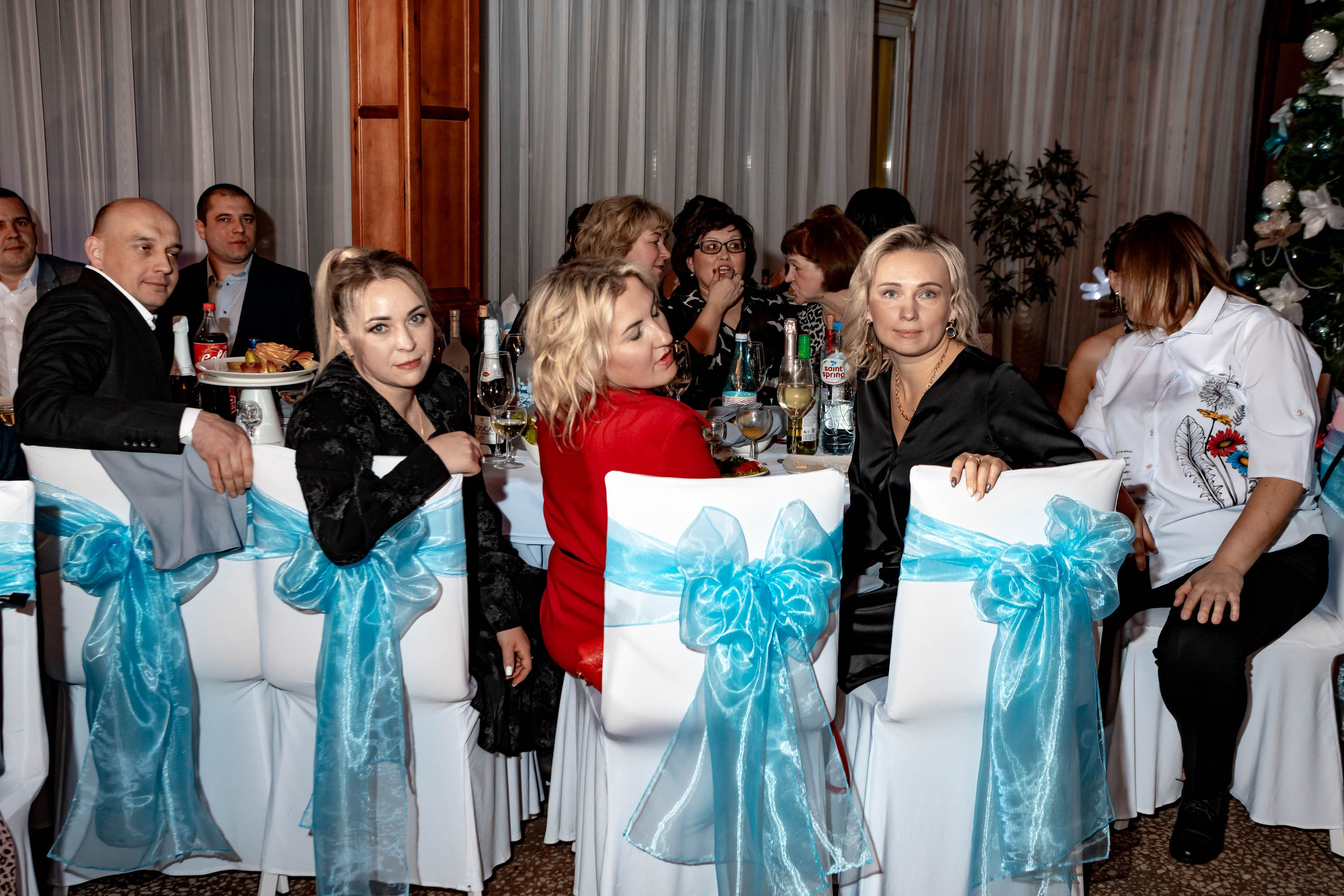 Съемка Новогоднего корпоратива в ресторане Охотник 23.12.2022 г. Свадебный и семейный фотограф в Москве и МО Елена Агапова