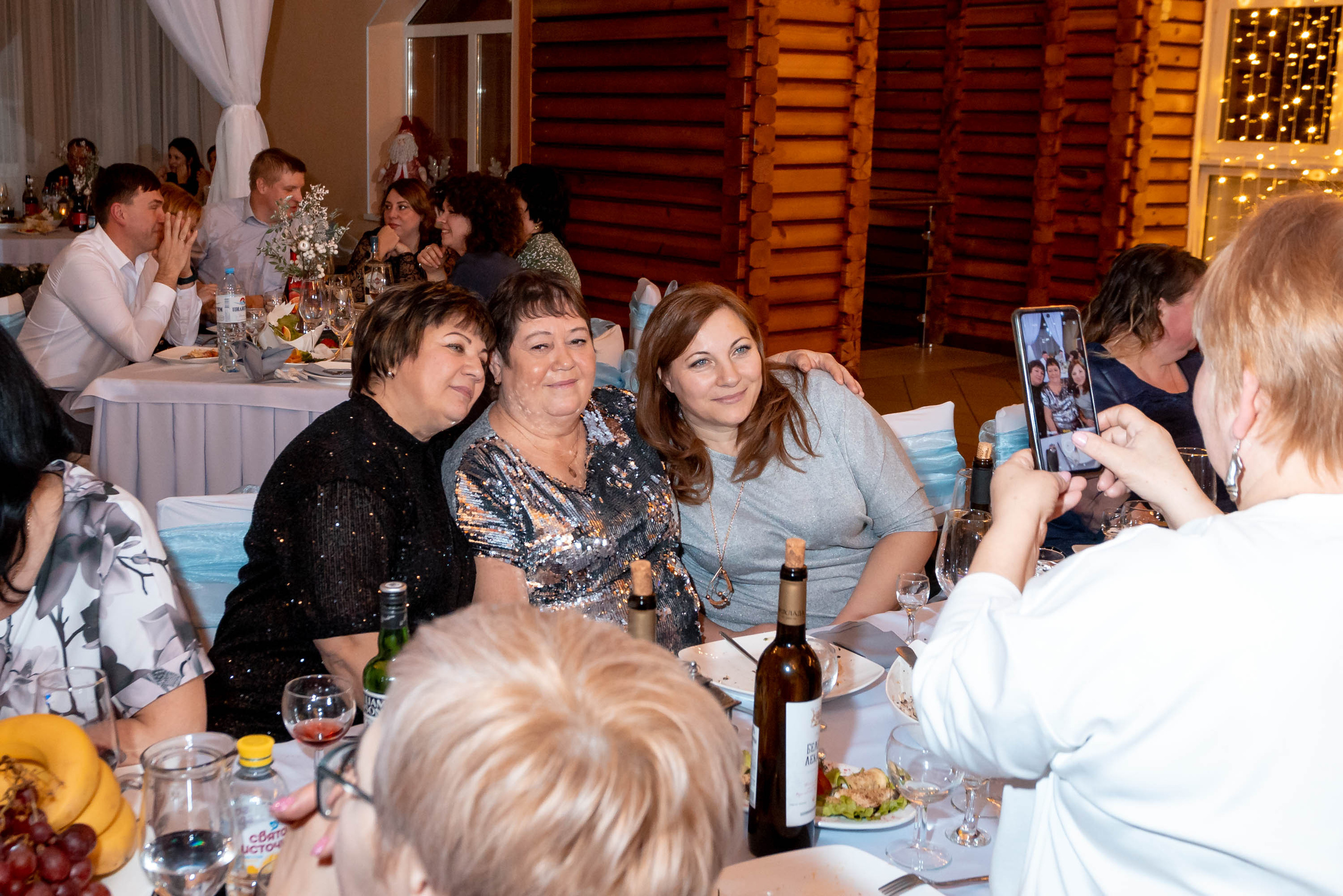 Съемка Новогоднего корпоратива в ресторане Охотник 23.12.2022 г. Свадебный и семейный фотограф в Москве и МО Елена Агапова