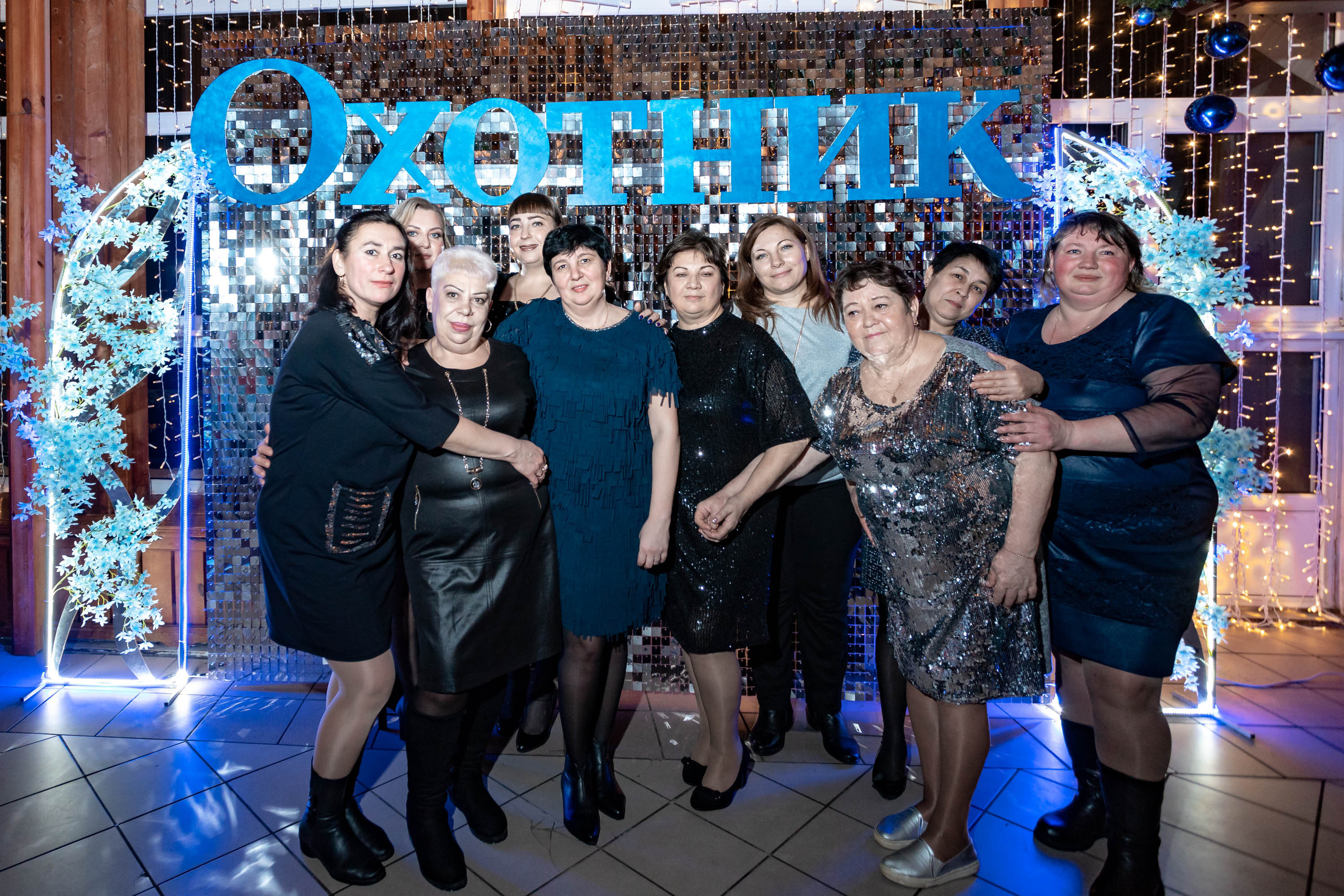 Съемка Новогоднего корпоратива в ресторане Охотник 23.12.2022 г. Свадебный и семейный фотограф в Москве и МО Елена Агапова