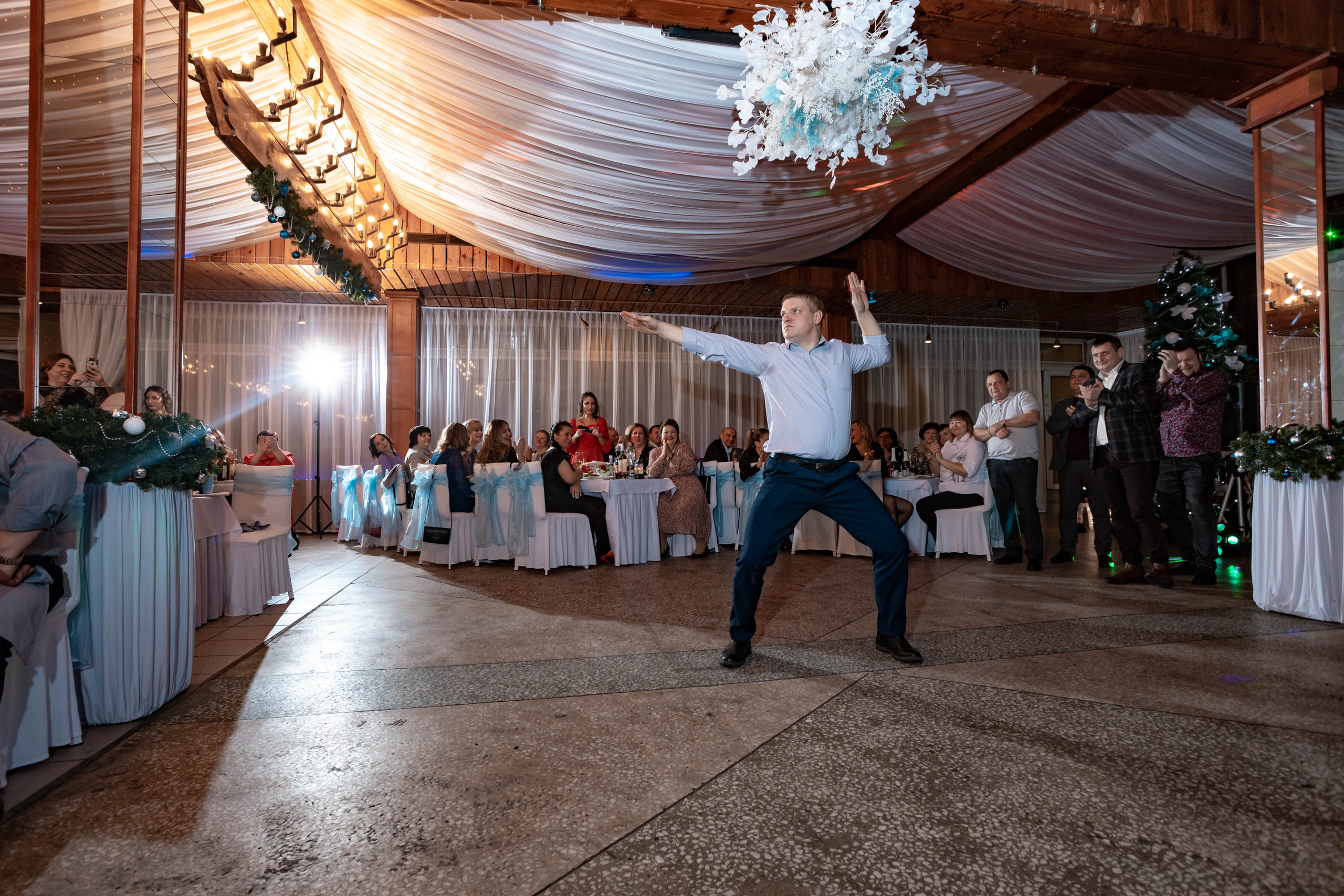 Съемка Новогоднего корпоратива в ресторане Охотник 23.12.2022 г. Свадебный и семейный фотограф в Москве и МО Елена Агапова