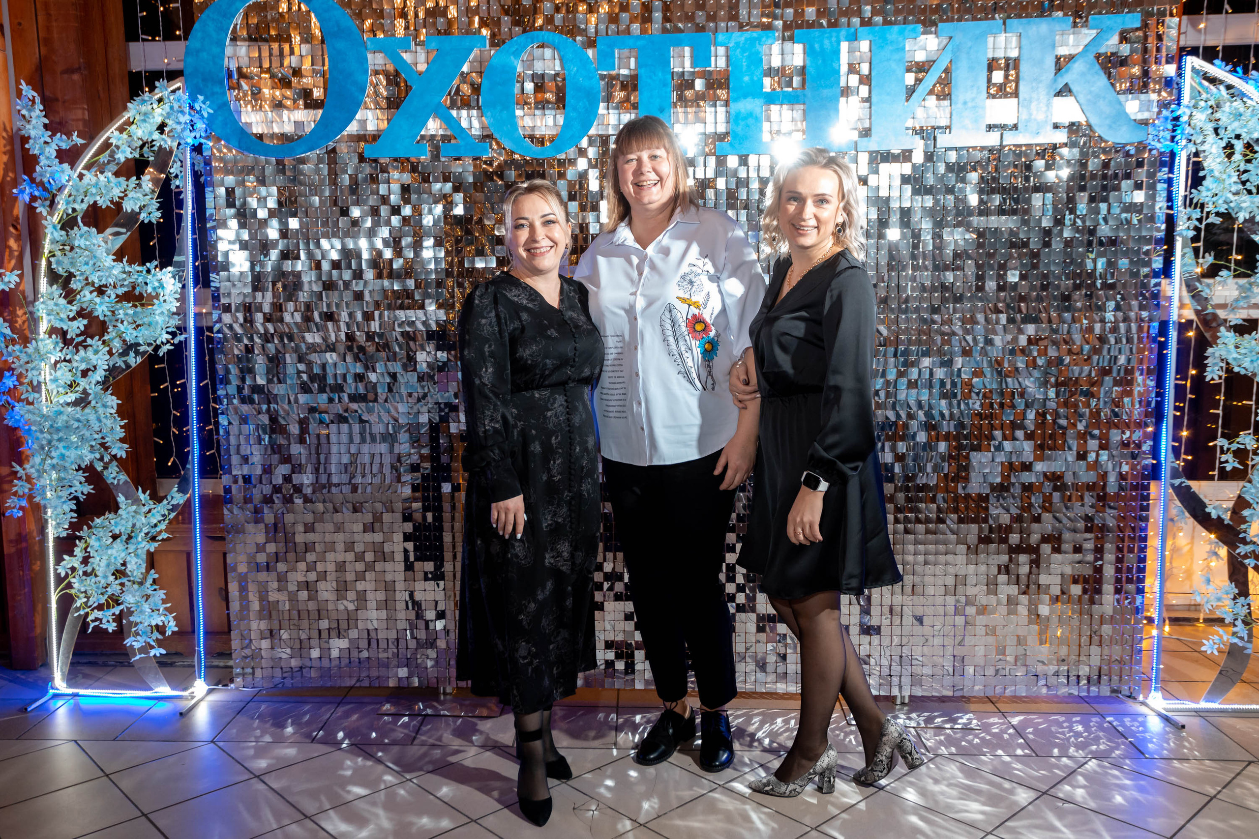 Съемка Новогоднего корпоратива в ресторане Охотник 23.12.2022 г. Свадебный и семейный фотограф в Москве и МО Елена Агапова