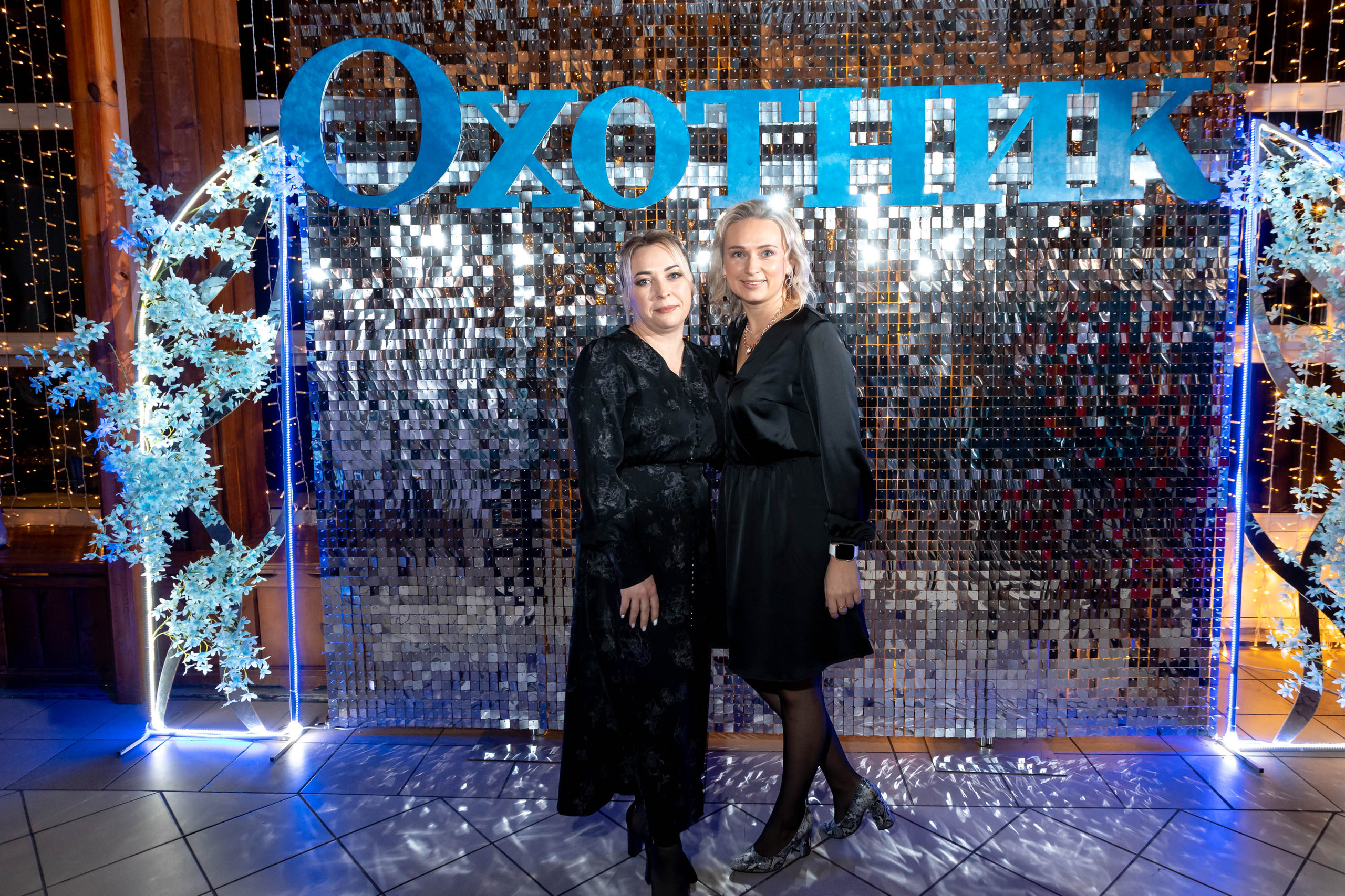 Съемка Новогоднего корпоратива в ресторане Охотник 23.12.2022 г. Свадебный и семейный фотограф в Москве и МО Елена Агапова