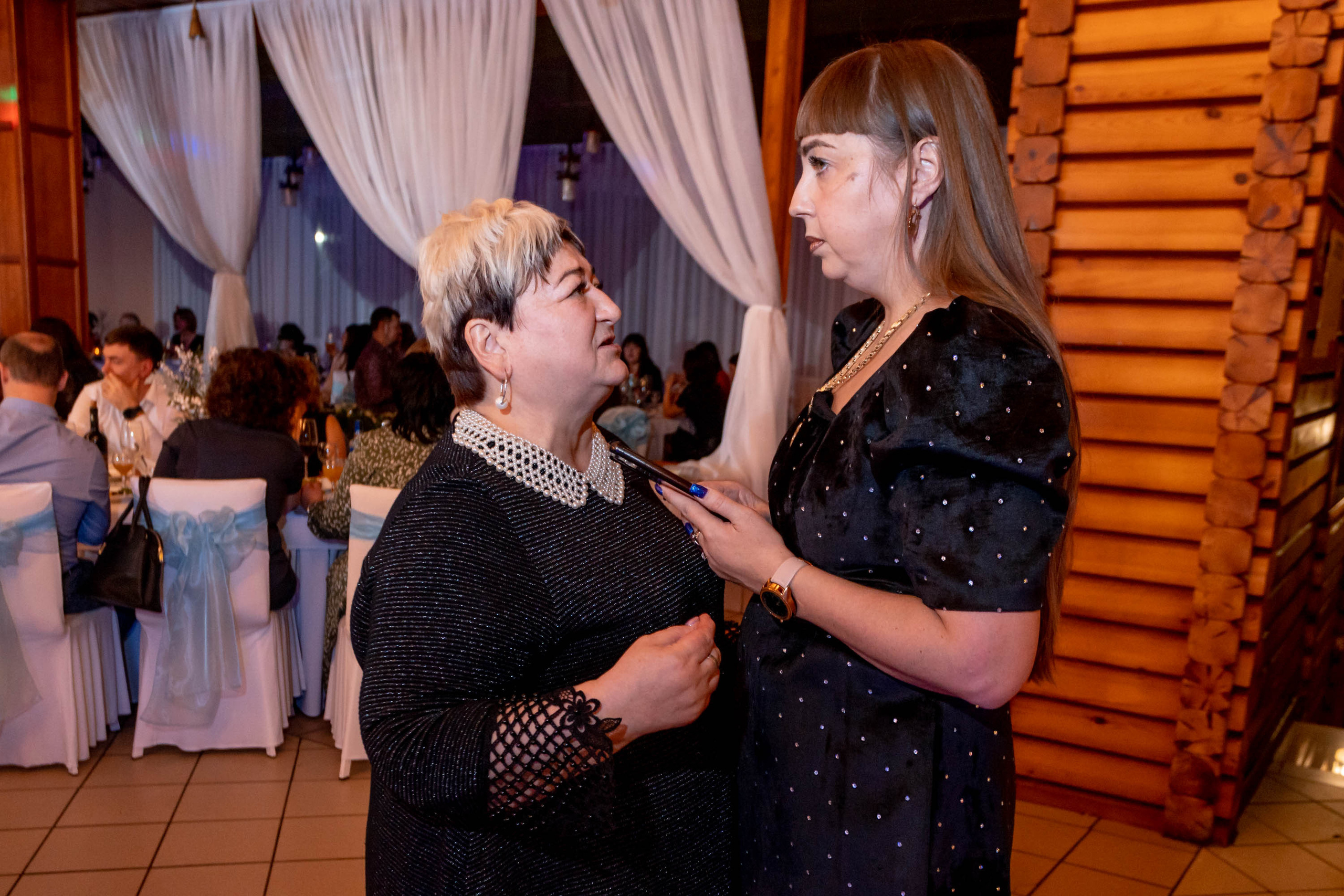 Съемка Новогоднего корпоратива в ресторане Охотник 23.12.2022 г. Свадебный и семейный фотограф в Москве и МО Елена Агапова