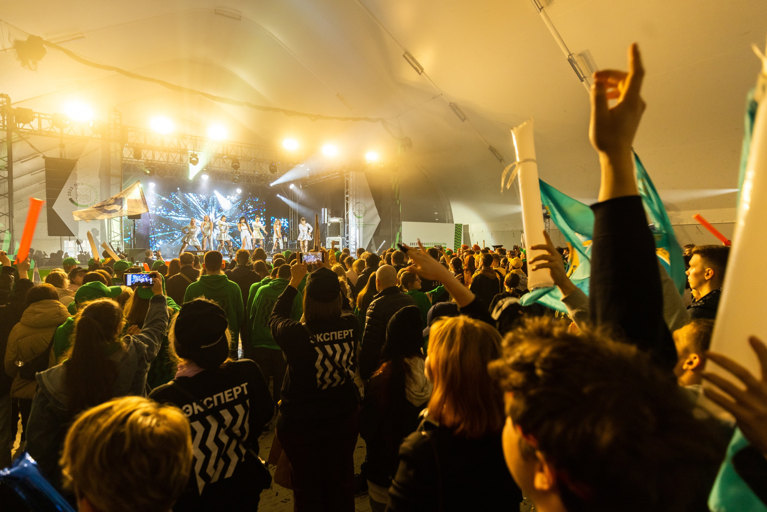 Репортажный, событийный ФОТОГРАФ во Владивостоке Семен Середа