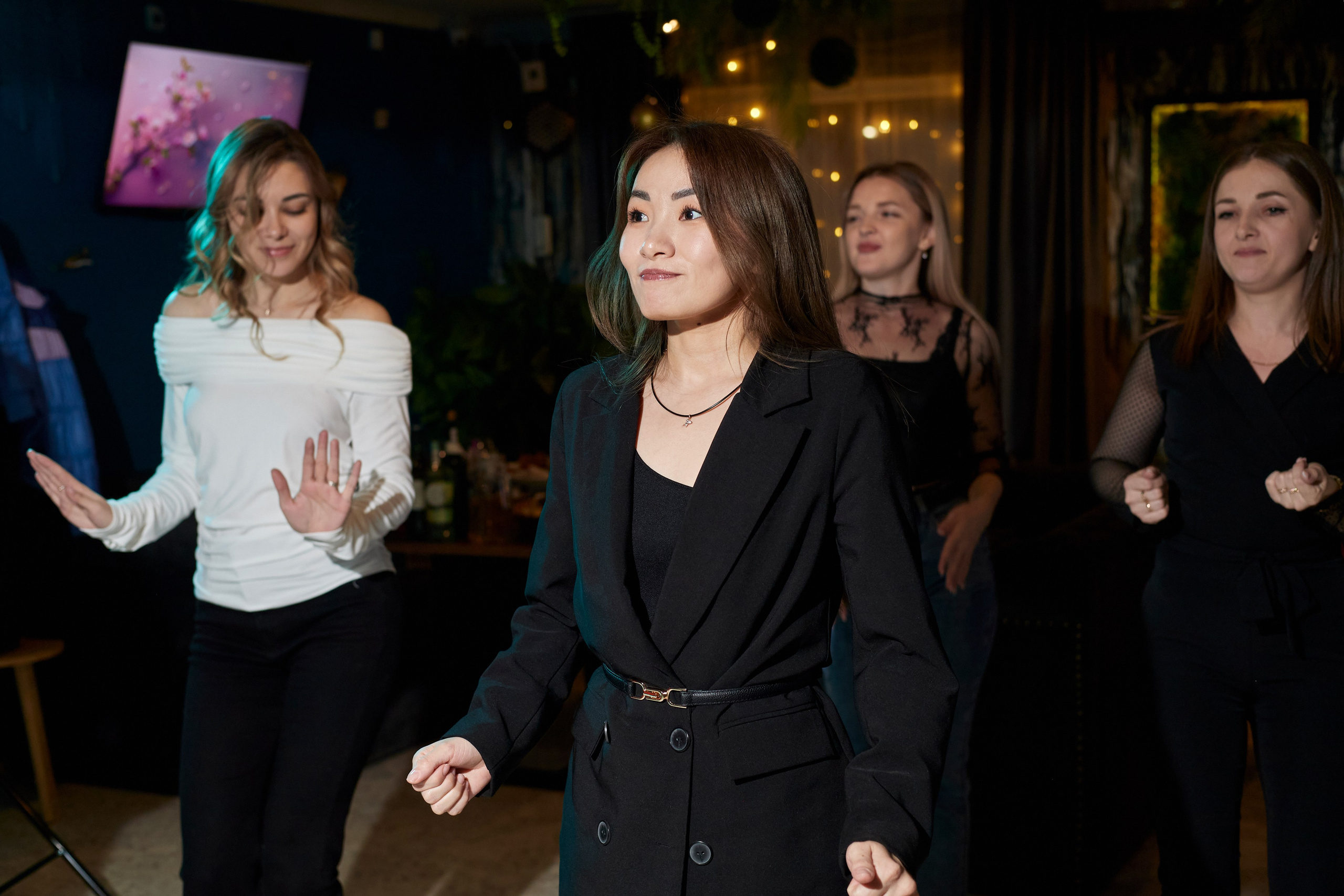 MAXIM & DAMIR | FOREST BAR | 8 МАРТА!. Главная