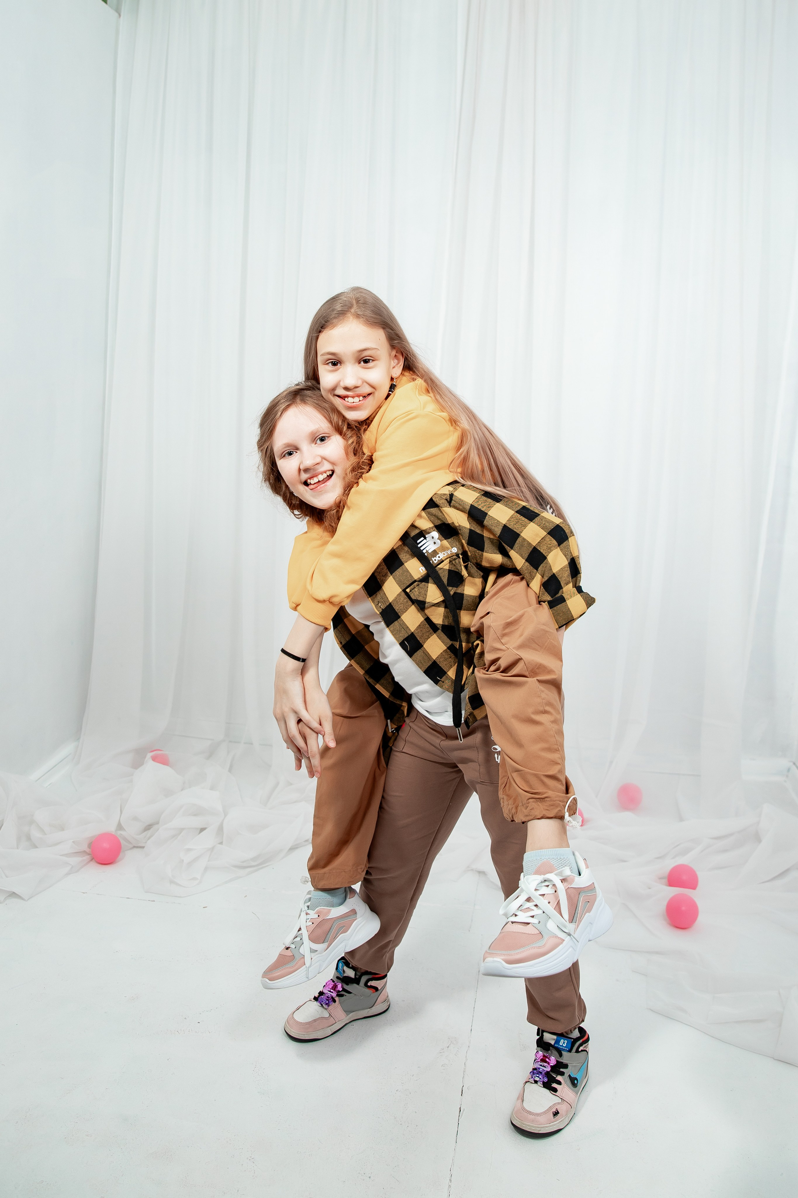 Средняя Школа. Детский и семейный фотограф в Красноярске Юлия Бирюкова