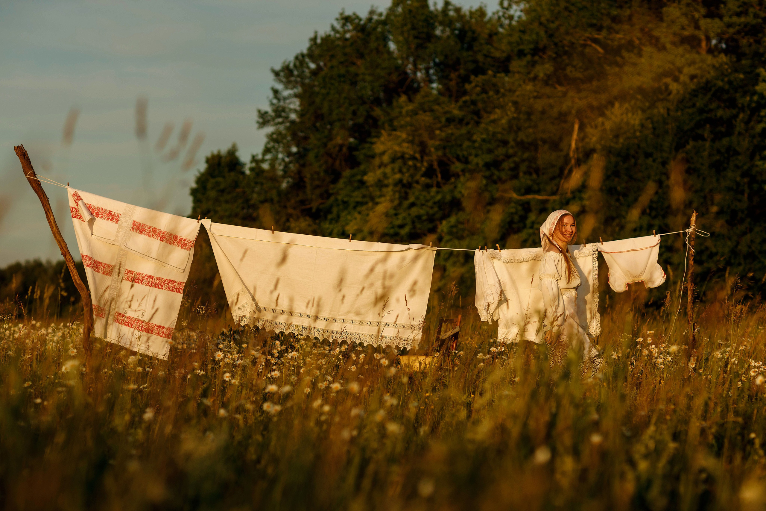 Тематическая фотосессия «Стирка» с Ларисой совместно с Ириной Павловой. Портретный и репортажный фотограф в Чебоксарах Андриян Чаркин
