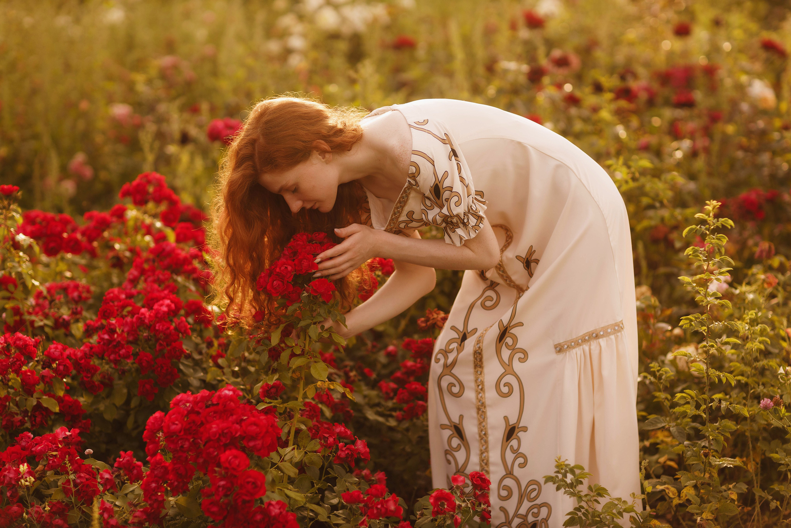 Фотосессия на заливе с Татой в платье от Ирины Павловой. Портретный и репортажный фотограф в Чебоксарах Андриян Чаркин