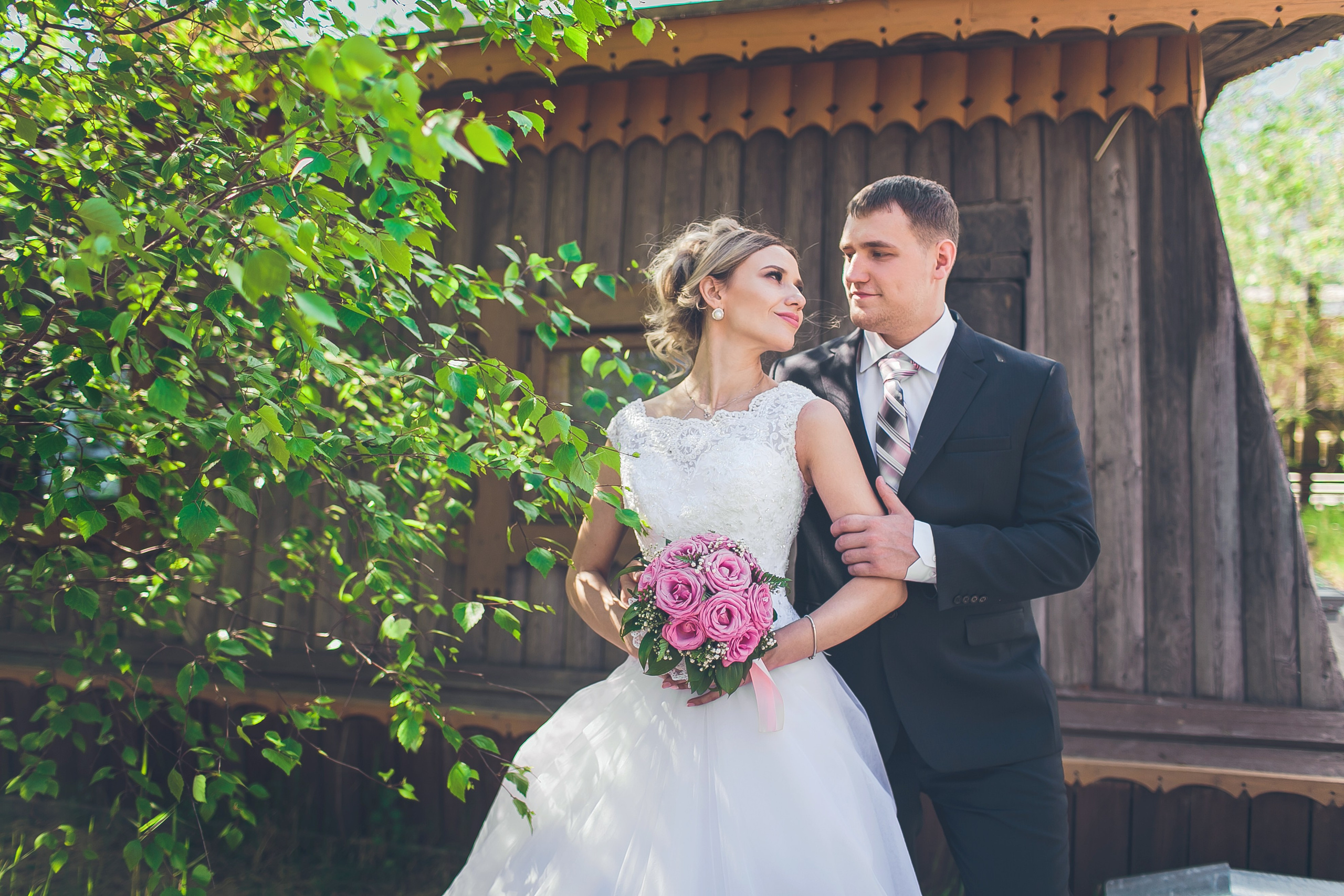 Летнее свадебное фото. Фотограф Надежда Куин, Якутск