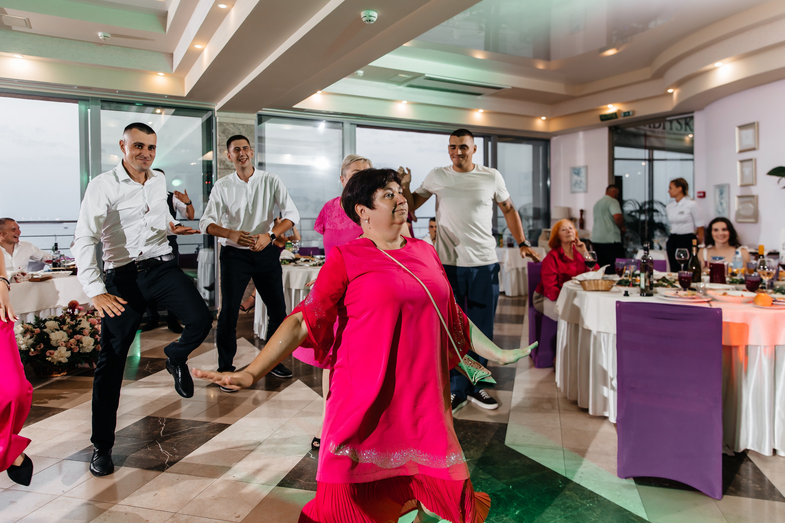 Анонс свадьбы для Ксении и Эдуарда. Свадебный фотограф в Крыму и Севастополе Ольга Баскакова