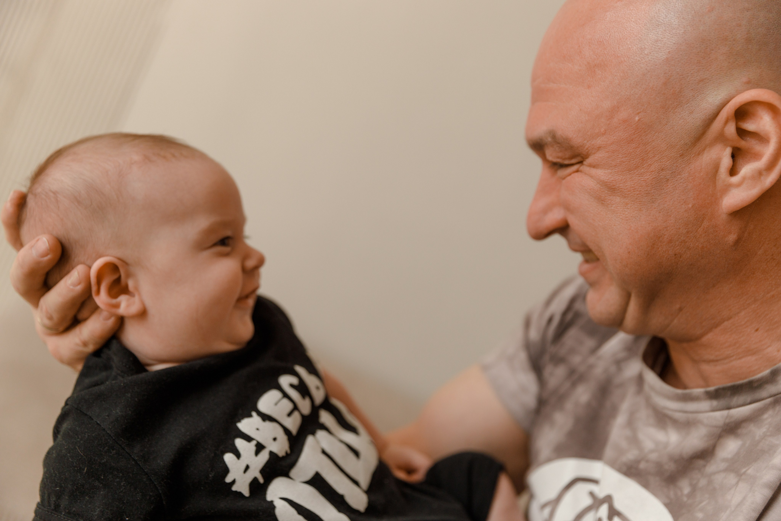 2 месяца малышу. Авето фото. Выпускные альбомы Камчатка