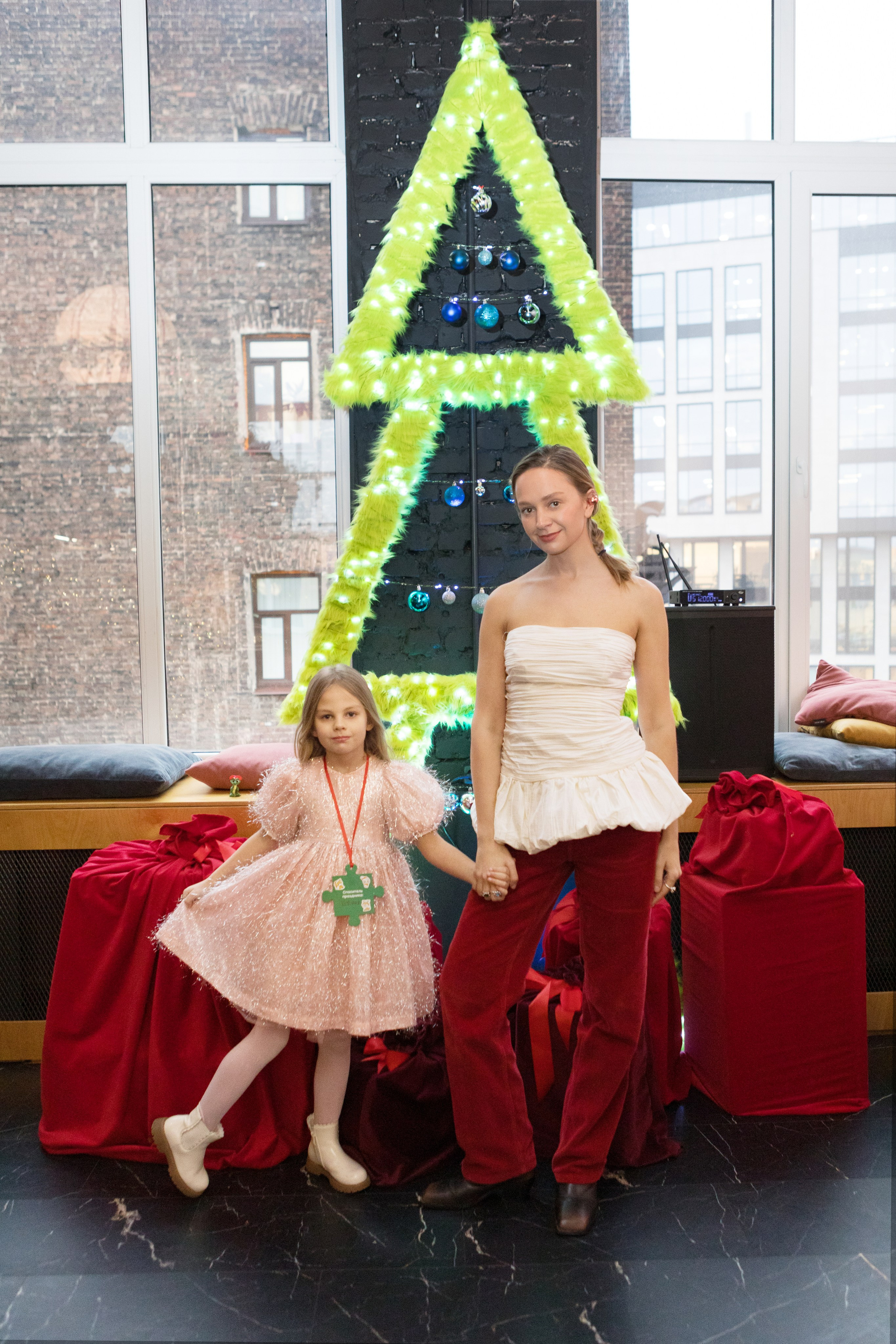 Семейный интерактивный праздник Харди Гарди и KARLSSON HOUS. Детский и контент фотограф Надя Волкова Санкт-Петербург