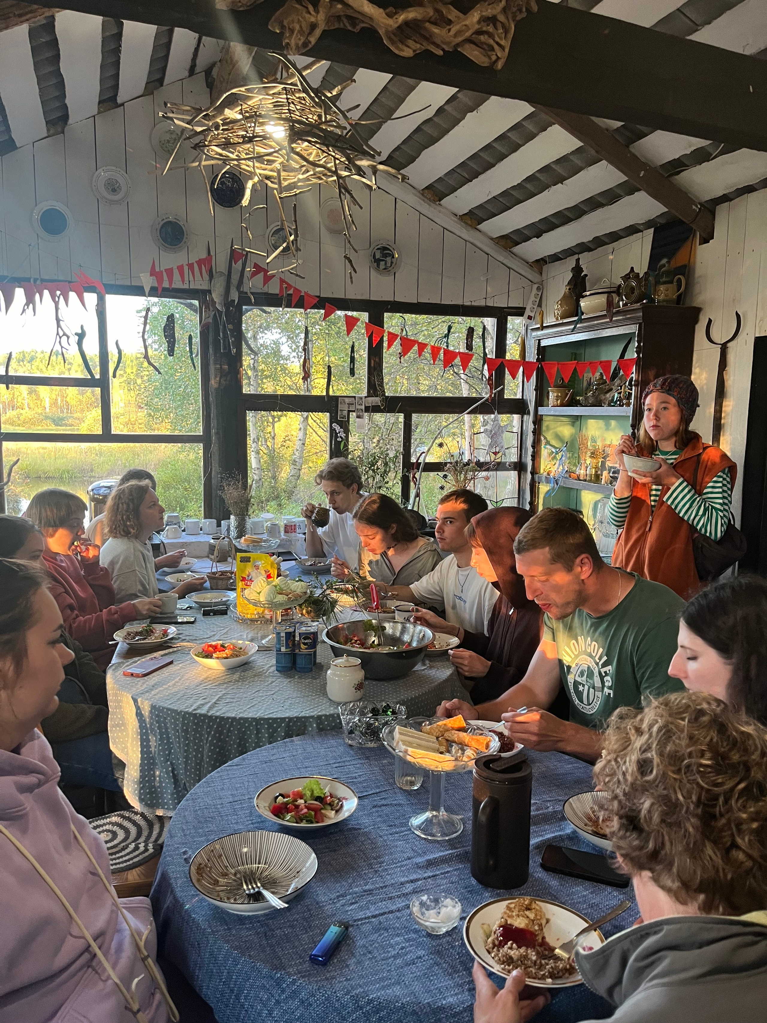 Лето 2024 / домики. 1642 — первый лагерь для взрослых на Байкале