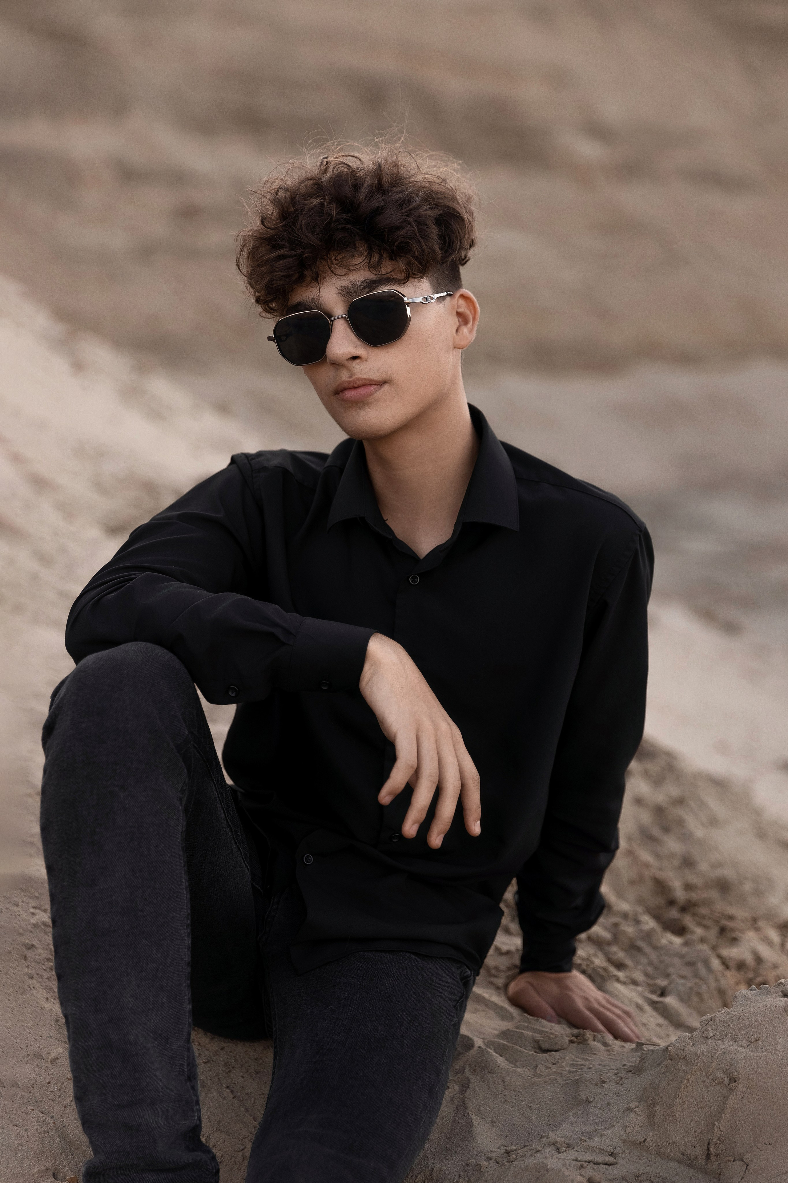 •ПОРТРЕТЫ УЛИЦА•. Выпускной альбом Сургут ХМАО