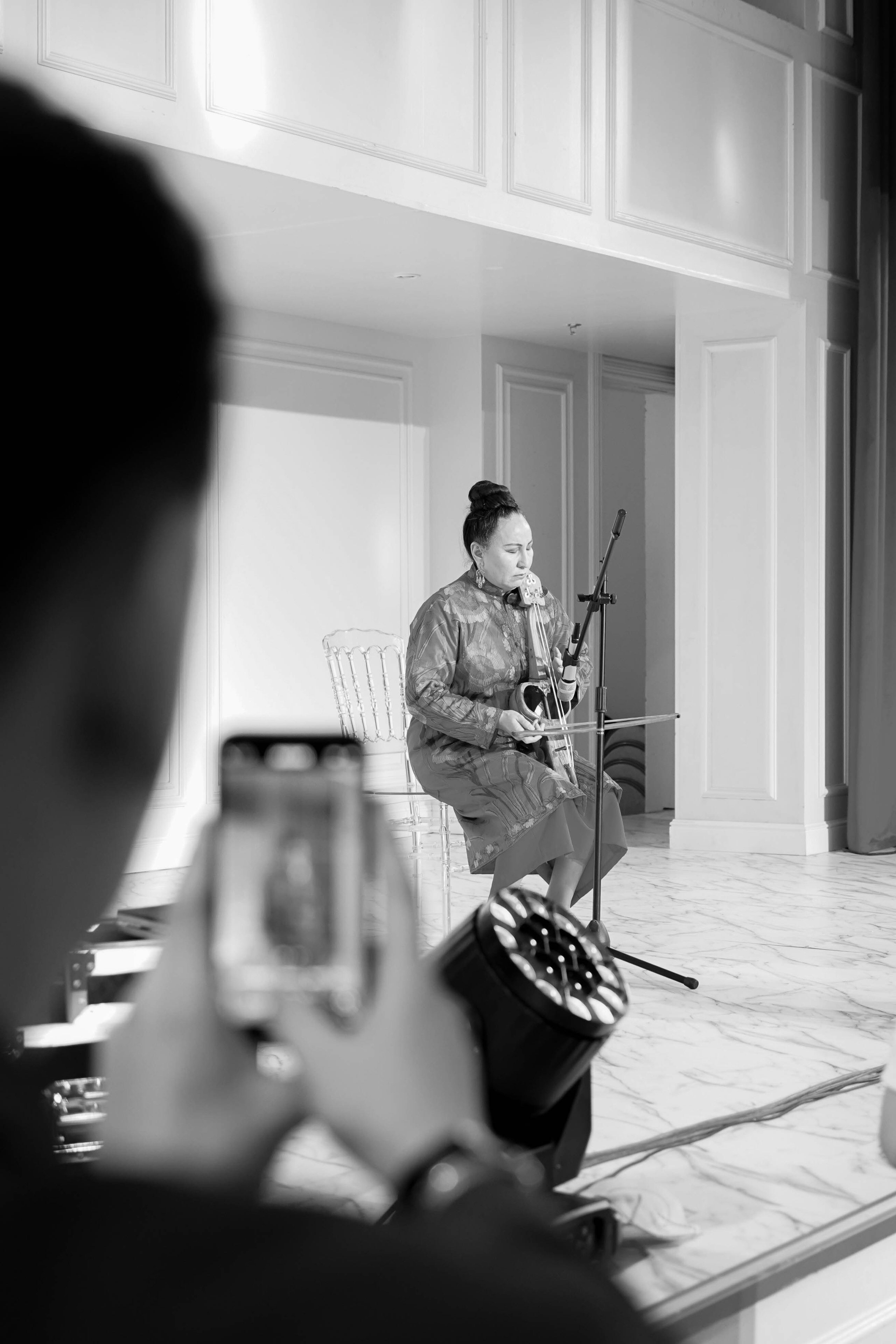 Dana uzatu. Фотограф Ернар Ержанов