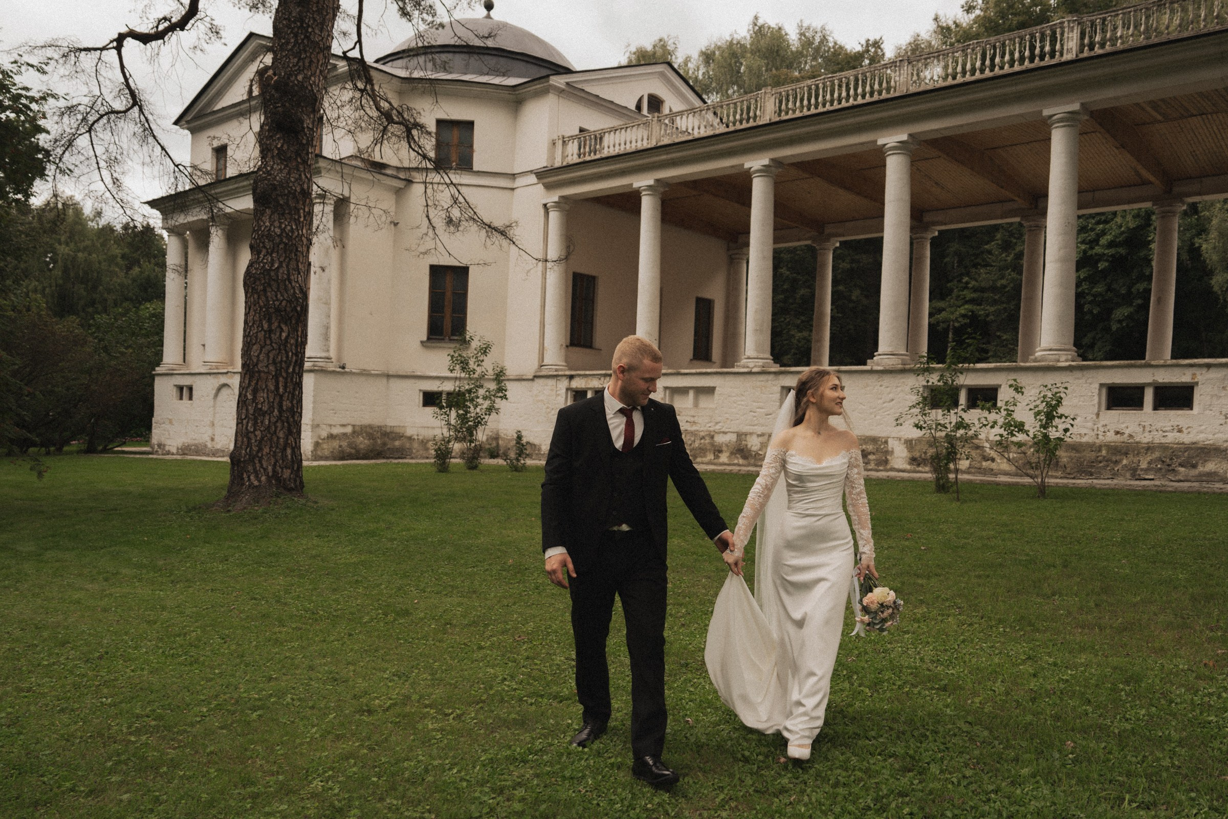 К ♡ Е — Под кроной вечности (Усадьба Остафьево). Свадебный и портретный фотограф в Москве, Светлана Янковая