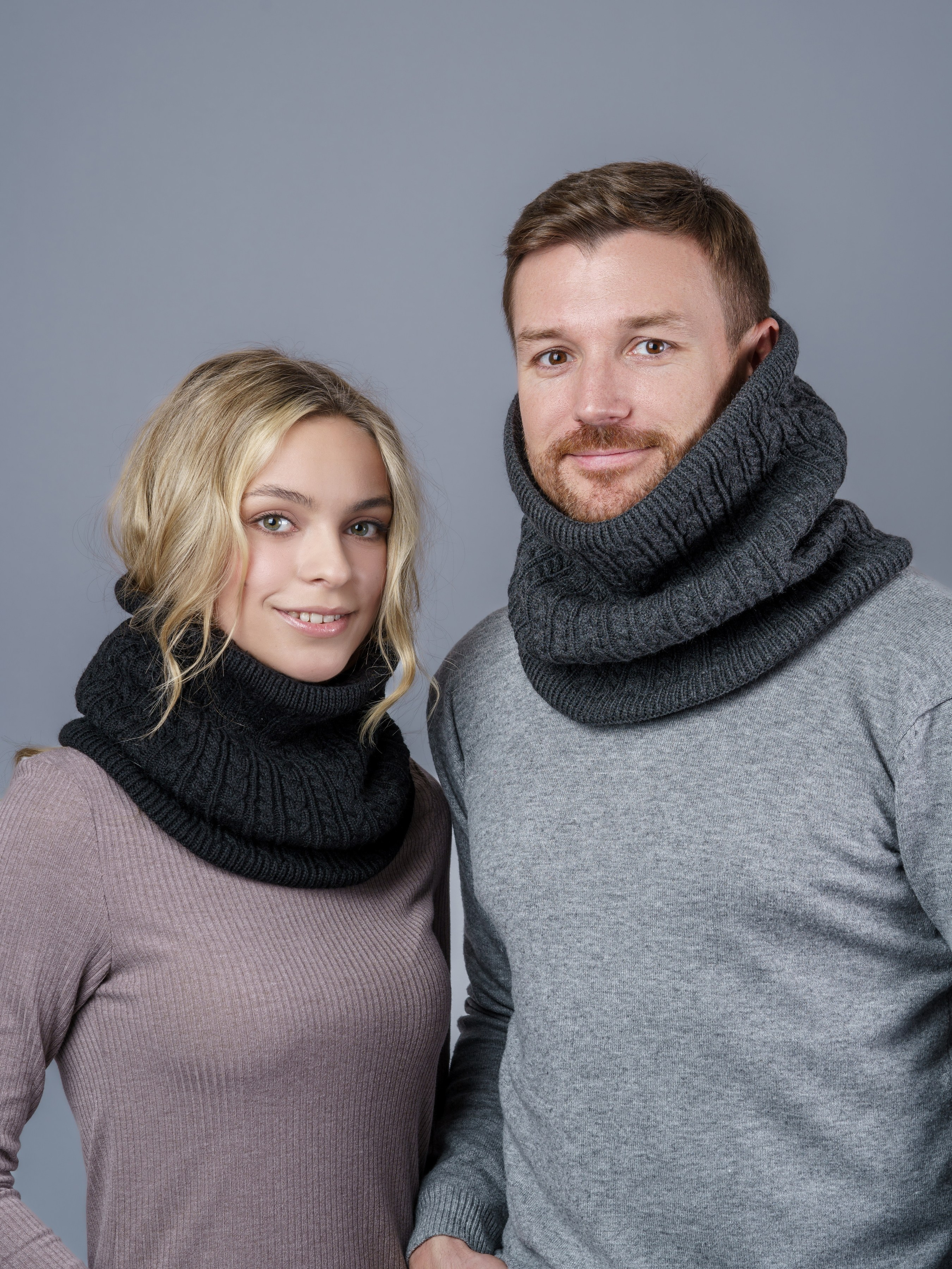 Снуды, модели Анна и Денис. KED Production — продакшн из СПб. Создаём фото, видео и контент, который помогает брендам и селлерам продавать больше