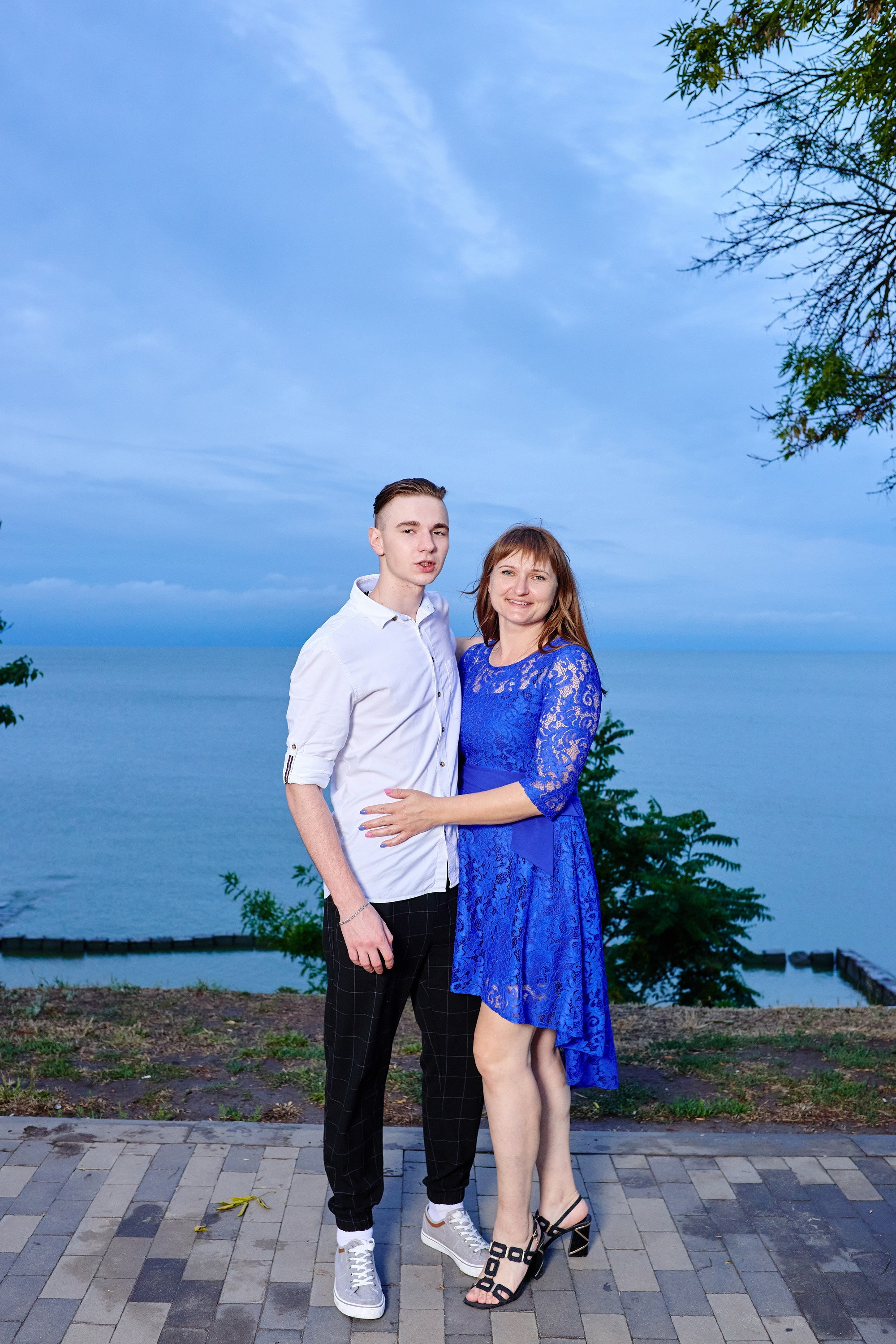 Выпускной 35 Сош. Фотограф Выпускные альбомы Таганрог Сергей Коробченко