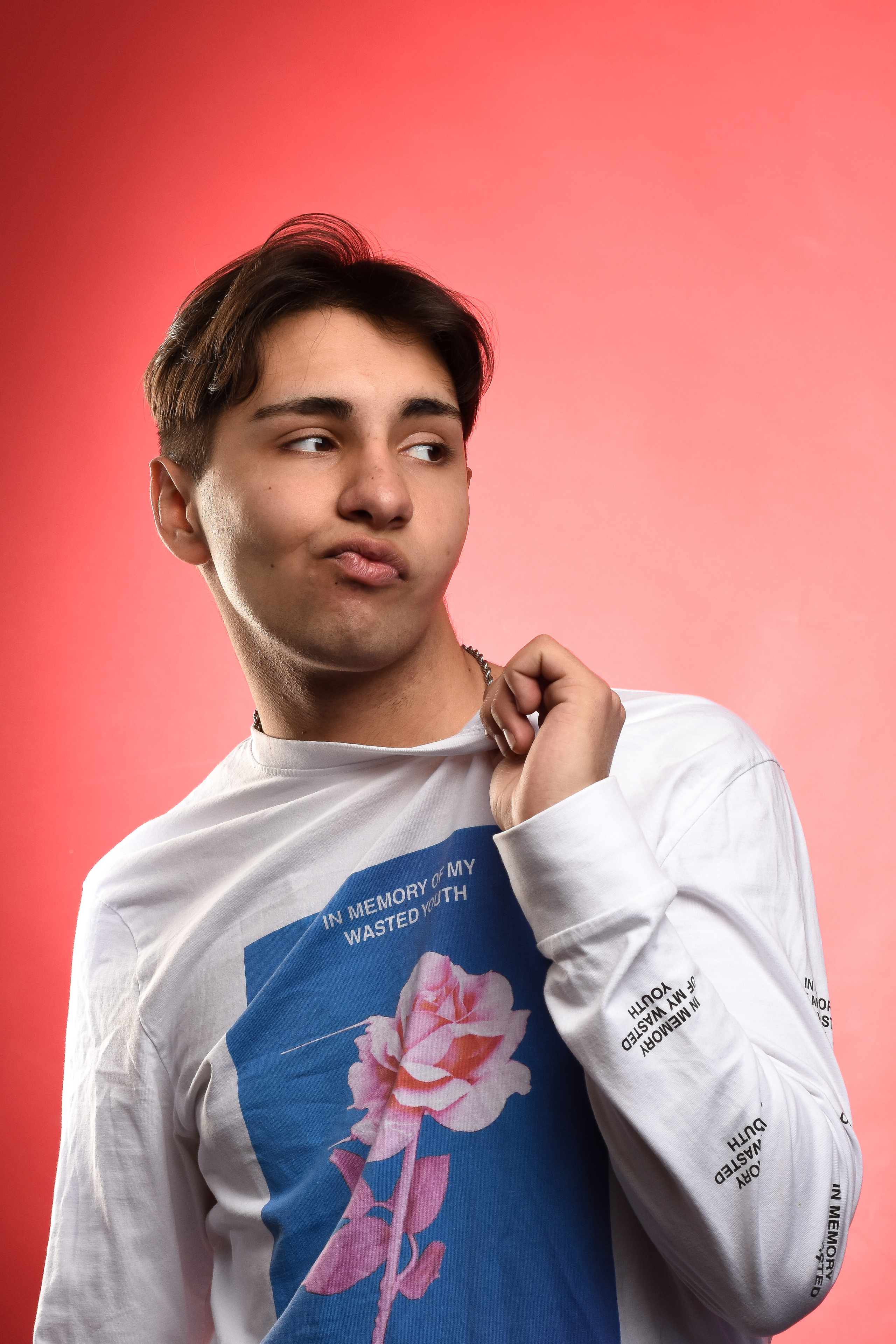 Фотосъёмка на цветных фонах