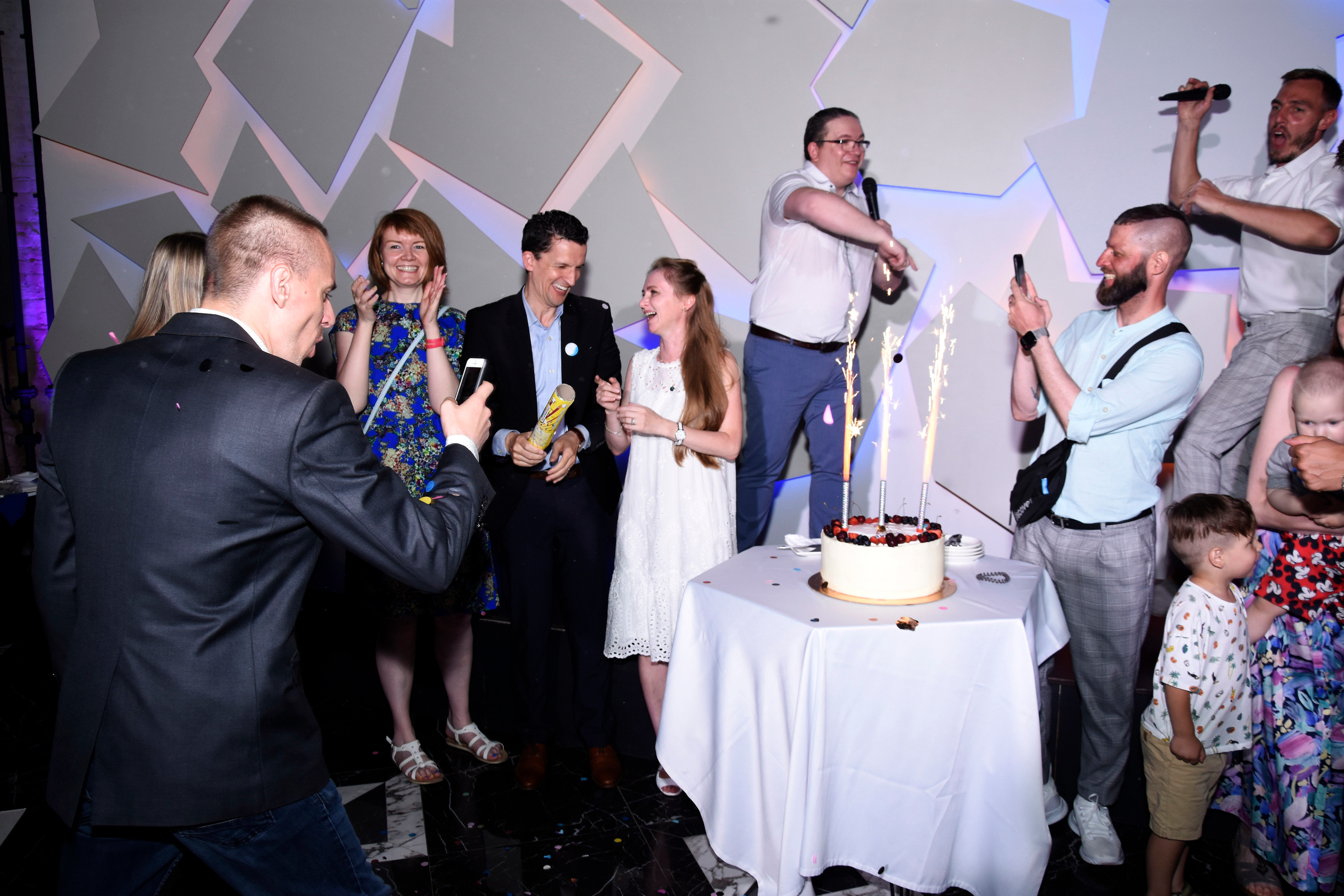 Съёмка праздников и корпоративов в СПб