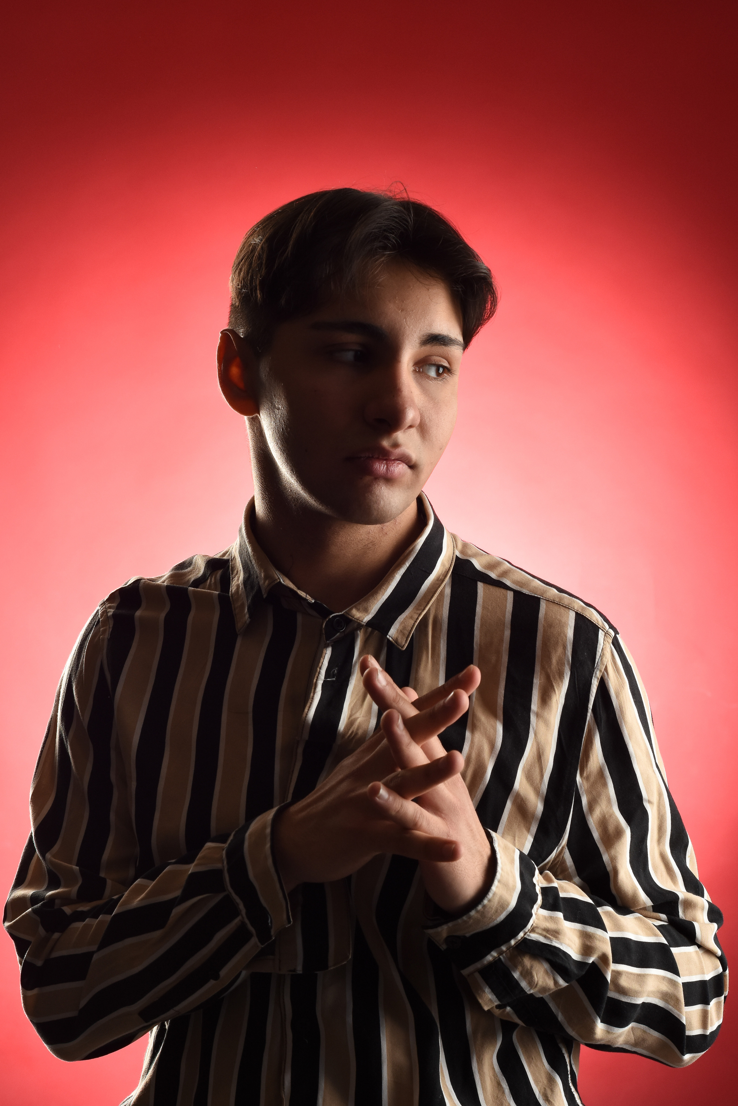 Фотосъёмка на цветных фонах