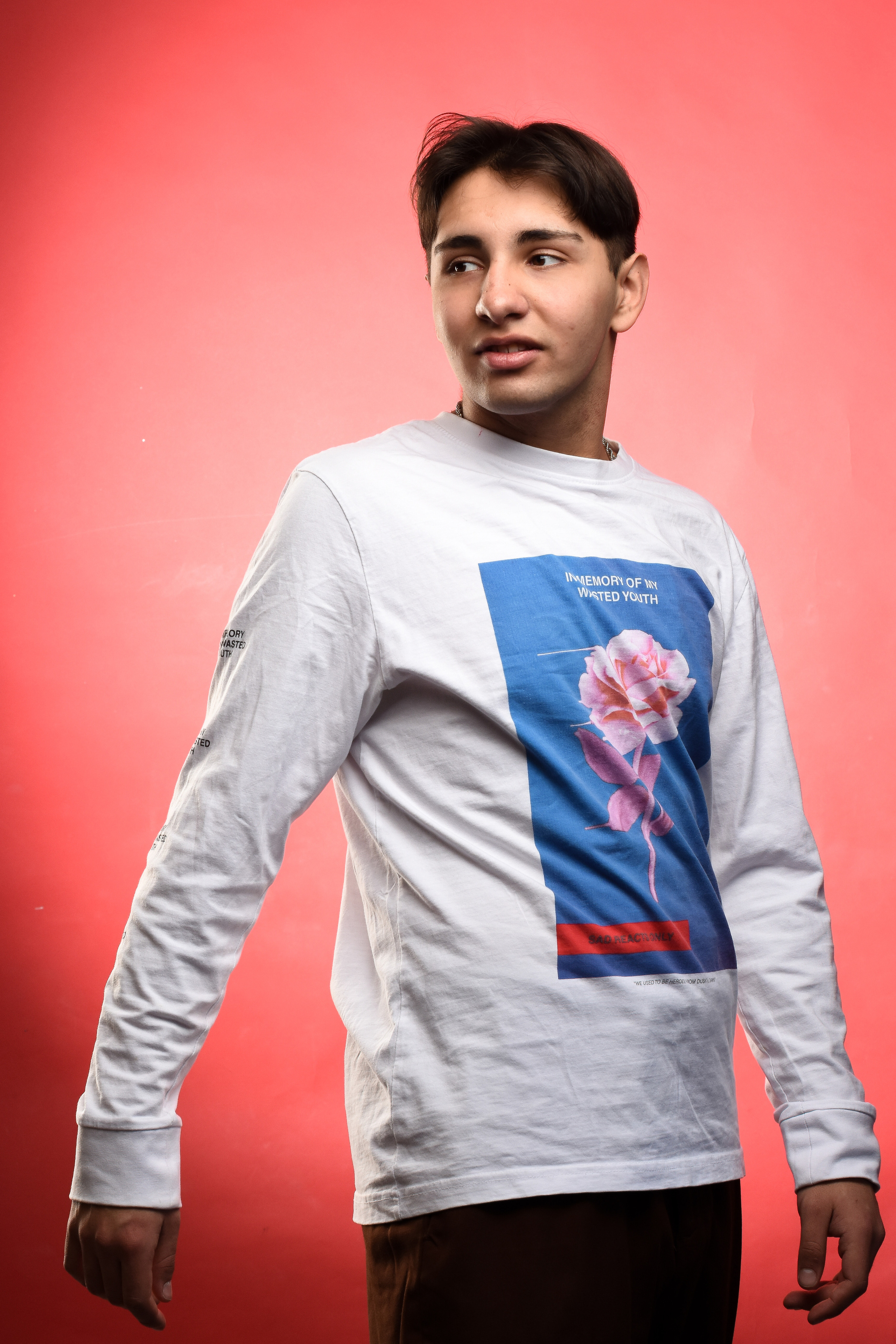 Фотосъёмка на цветных фонах