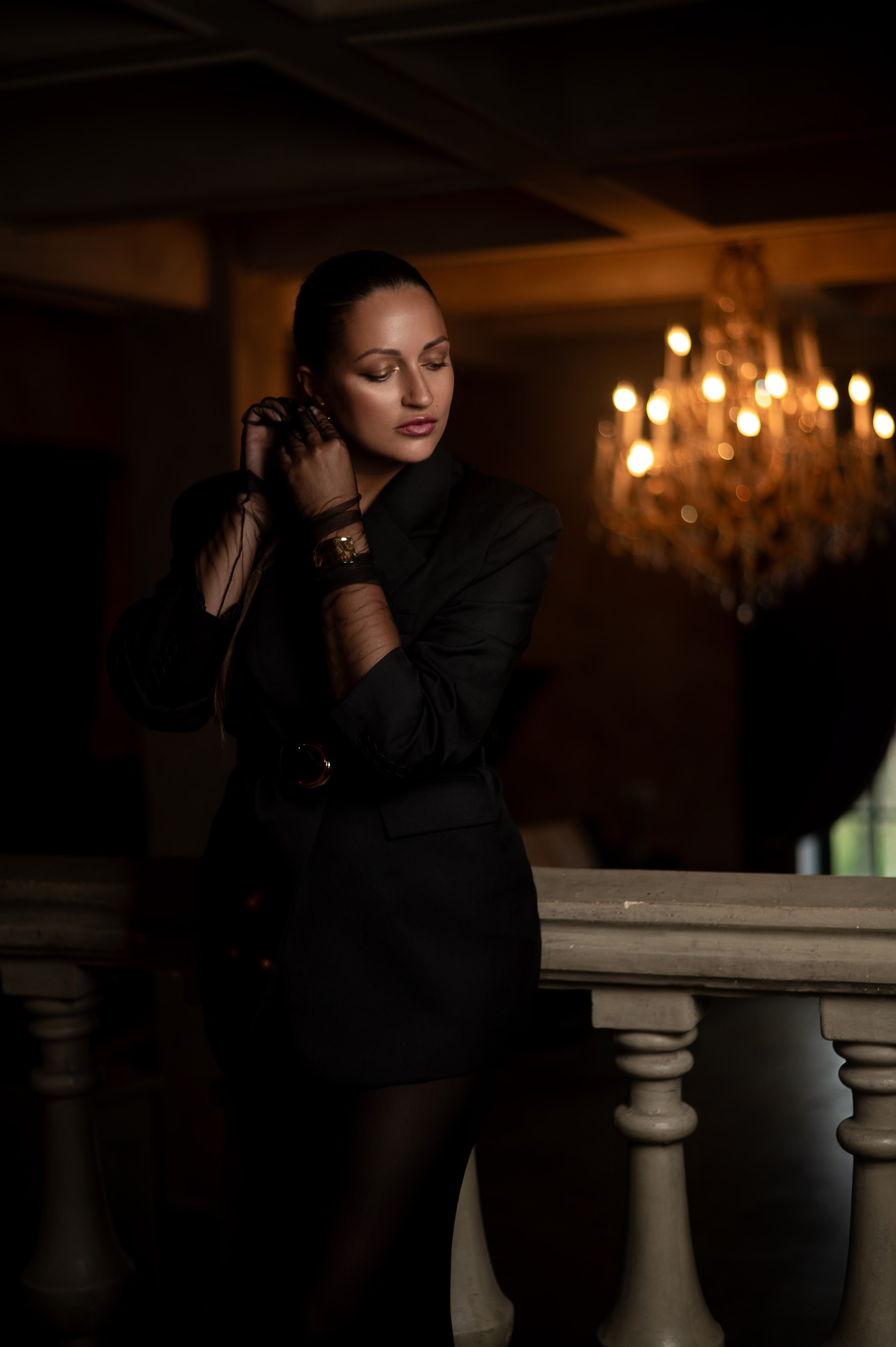 Стильная фотосессия в винтажном зале Питера. Женский фотограф Санкт-Петербург Александра Колий