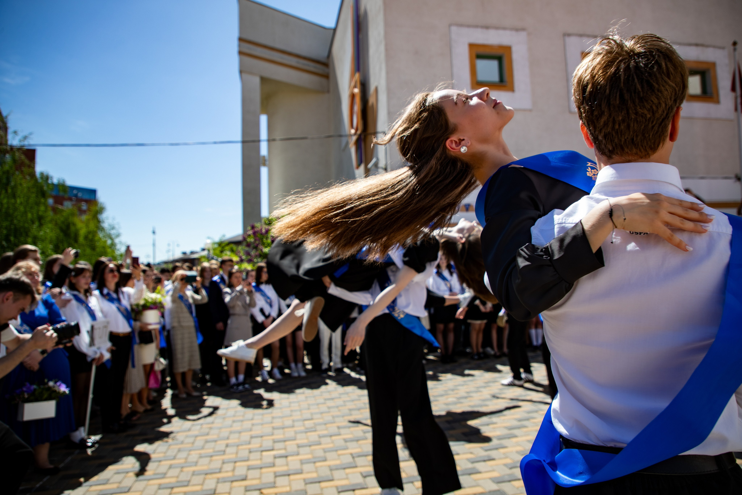 Мой взгляд на Последний звонок. Фотограф в Москве портреты | репортажи | спорт