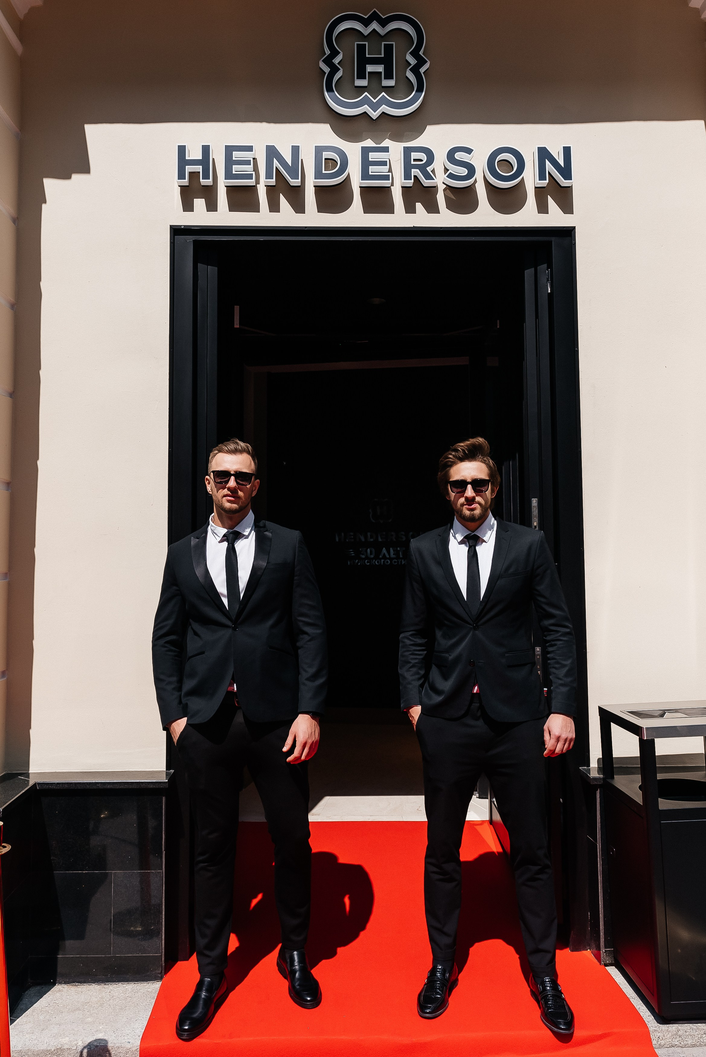 Henderson. Павел Краснов — Свадебный и репортажный фотограф в Москве