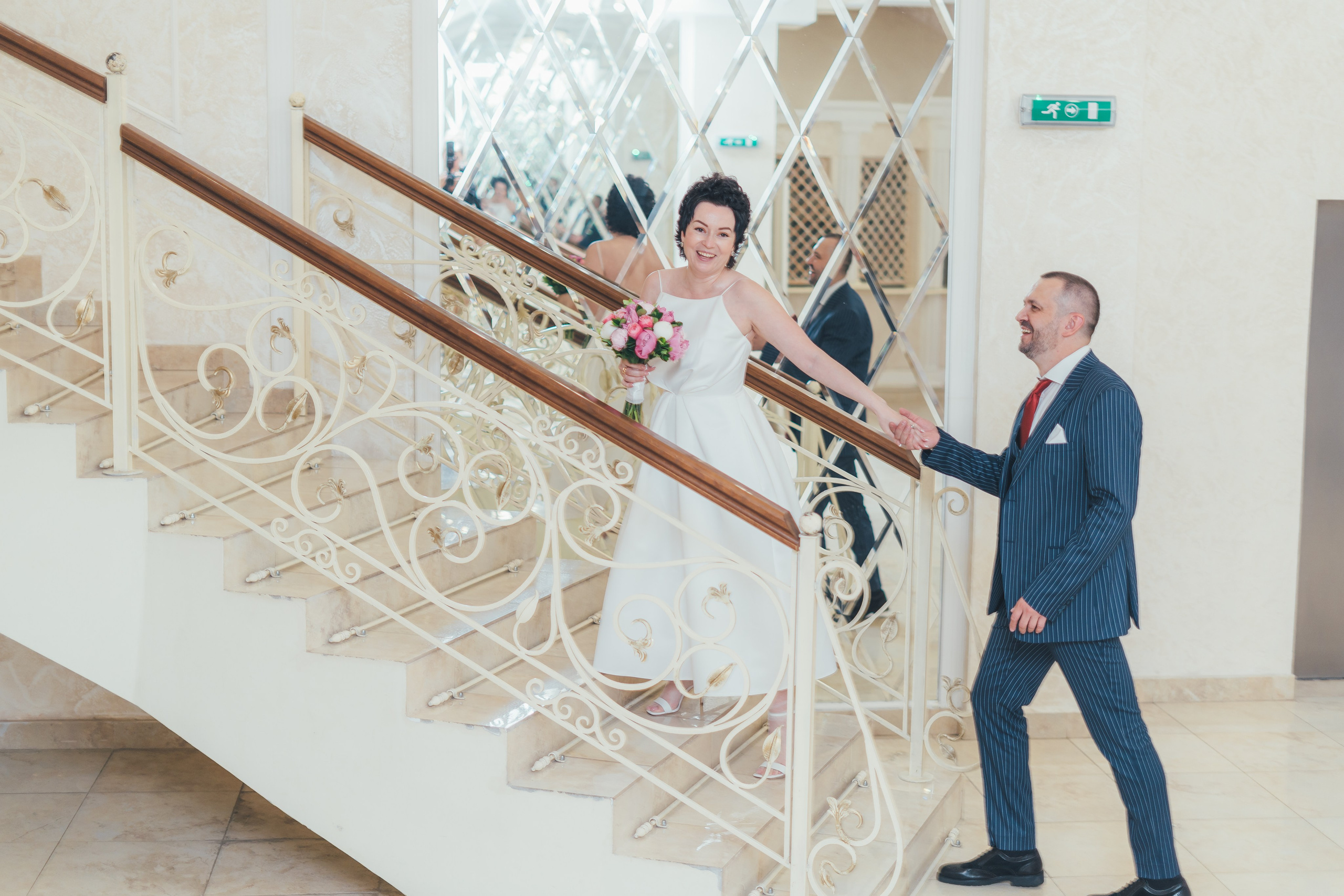 Ольга и Андрей, ЗАГС Железнодорожный, ВДНХ ресторан Московское небо. Наталья Дукалова фотограф Щелково Королев Пушкино Москва Балашиха