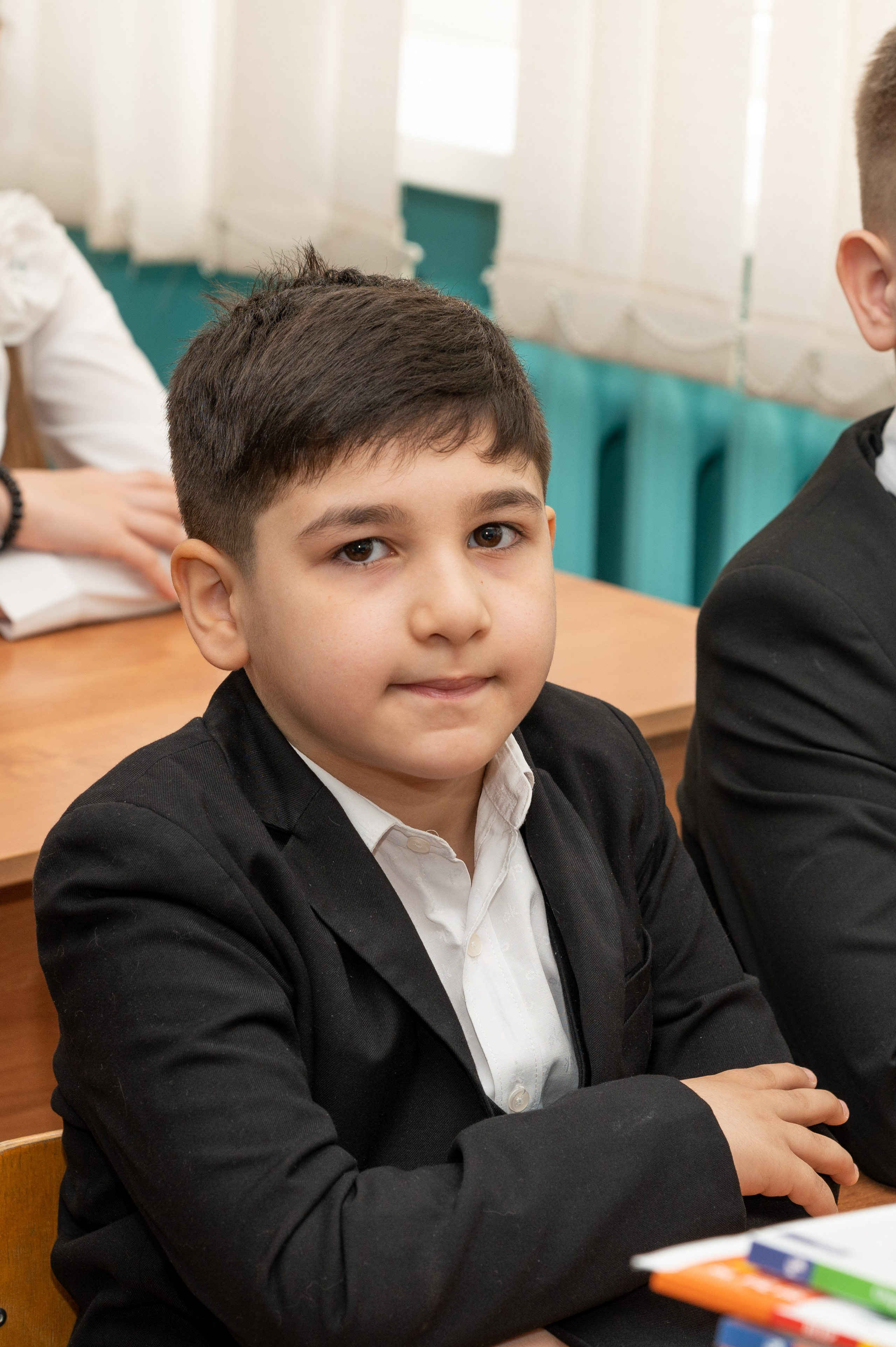 Школьная фотосессия в Туле. Портретный, семейный, свадебный фотограф. Бизнес, контент съёмка. Тула