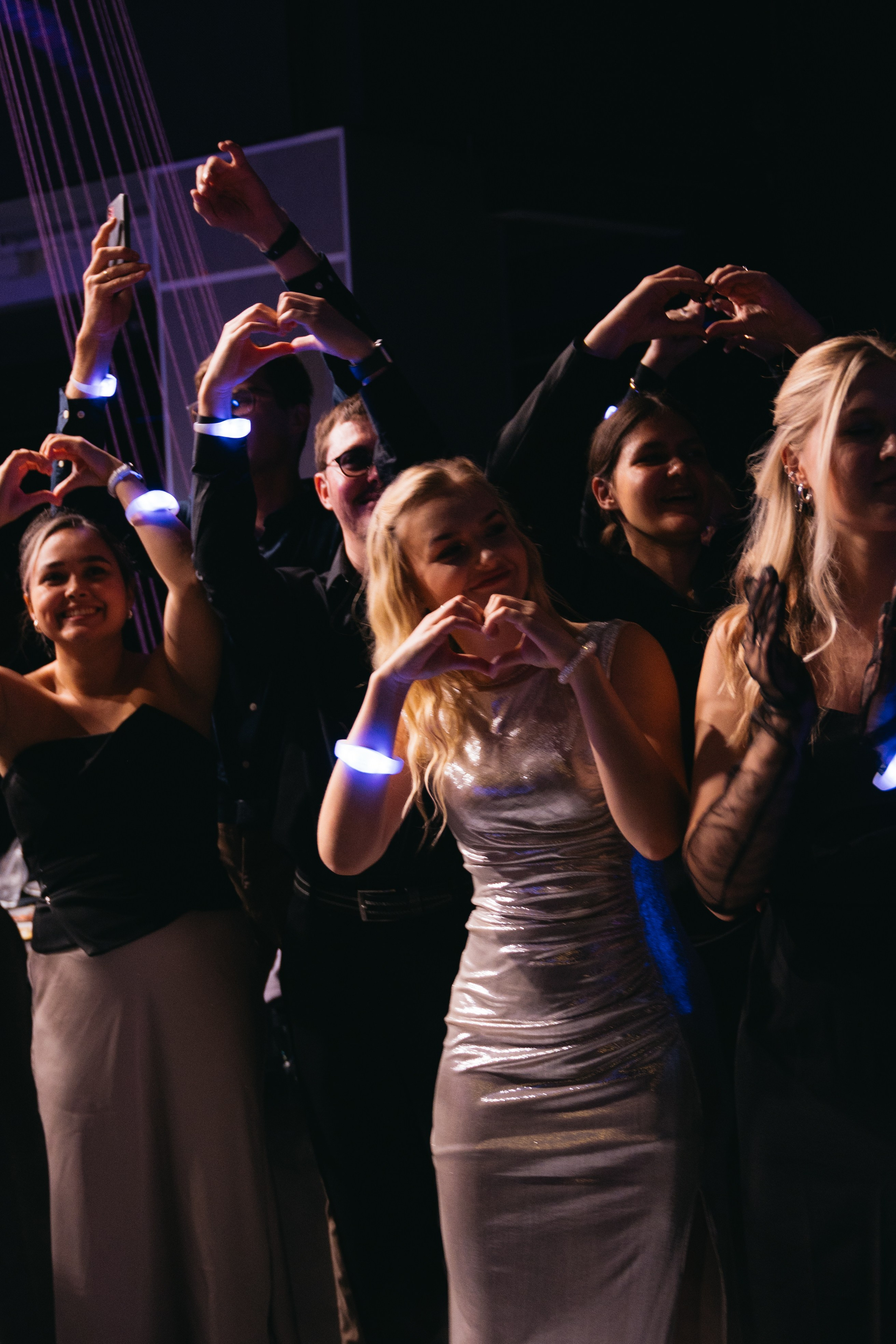 Свадебный фотограф в Нижнем Новгороде в premio. Свадебный фотограф Нижний Новгород Фатичев Артем