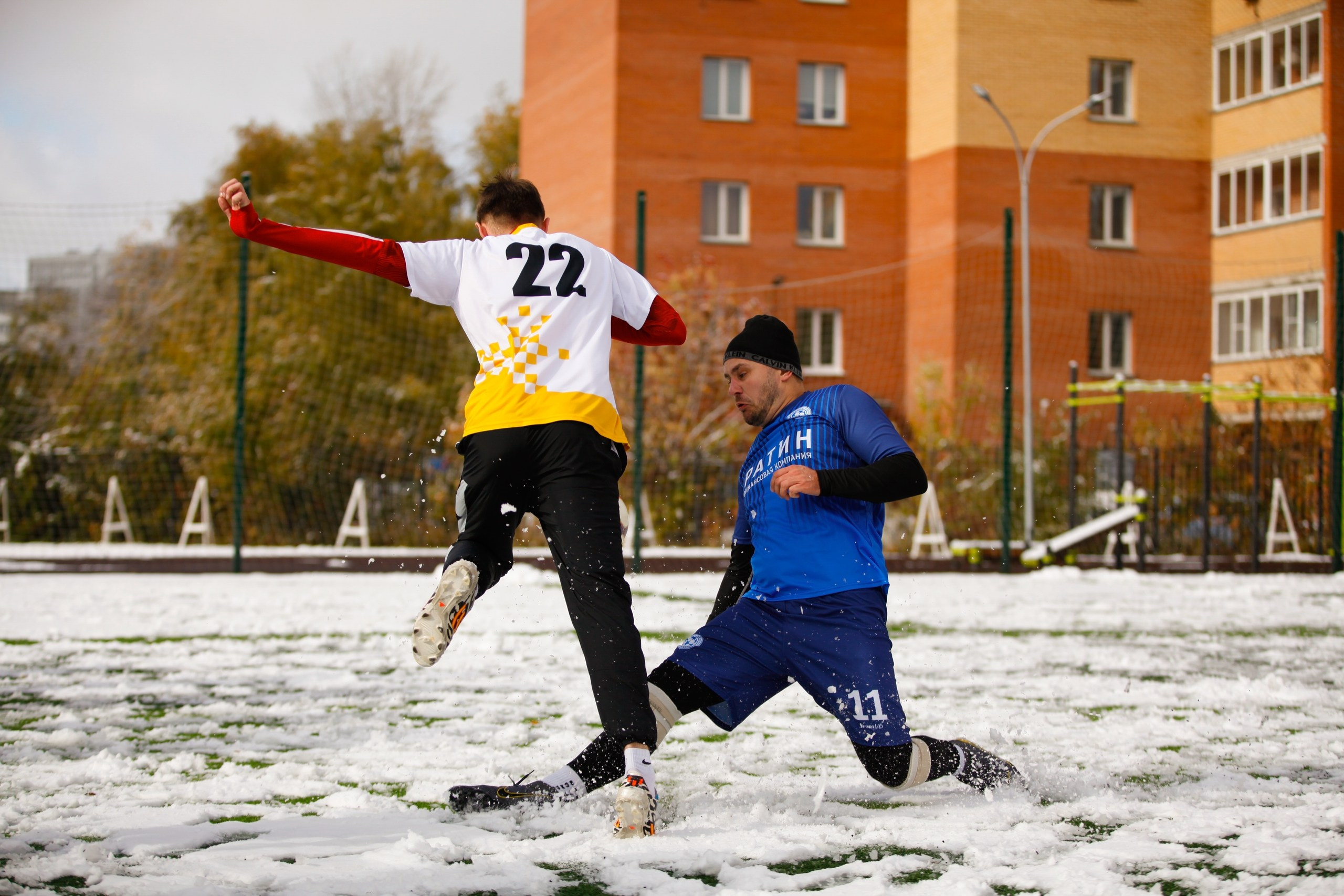 ФУТБОЛ. Фото. Спортивный фотограф, трансляция, звук и свет в Новосибирске