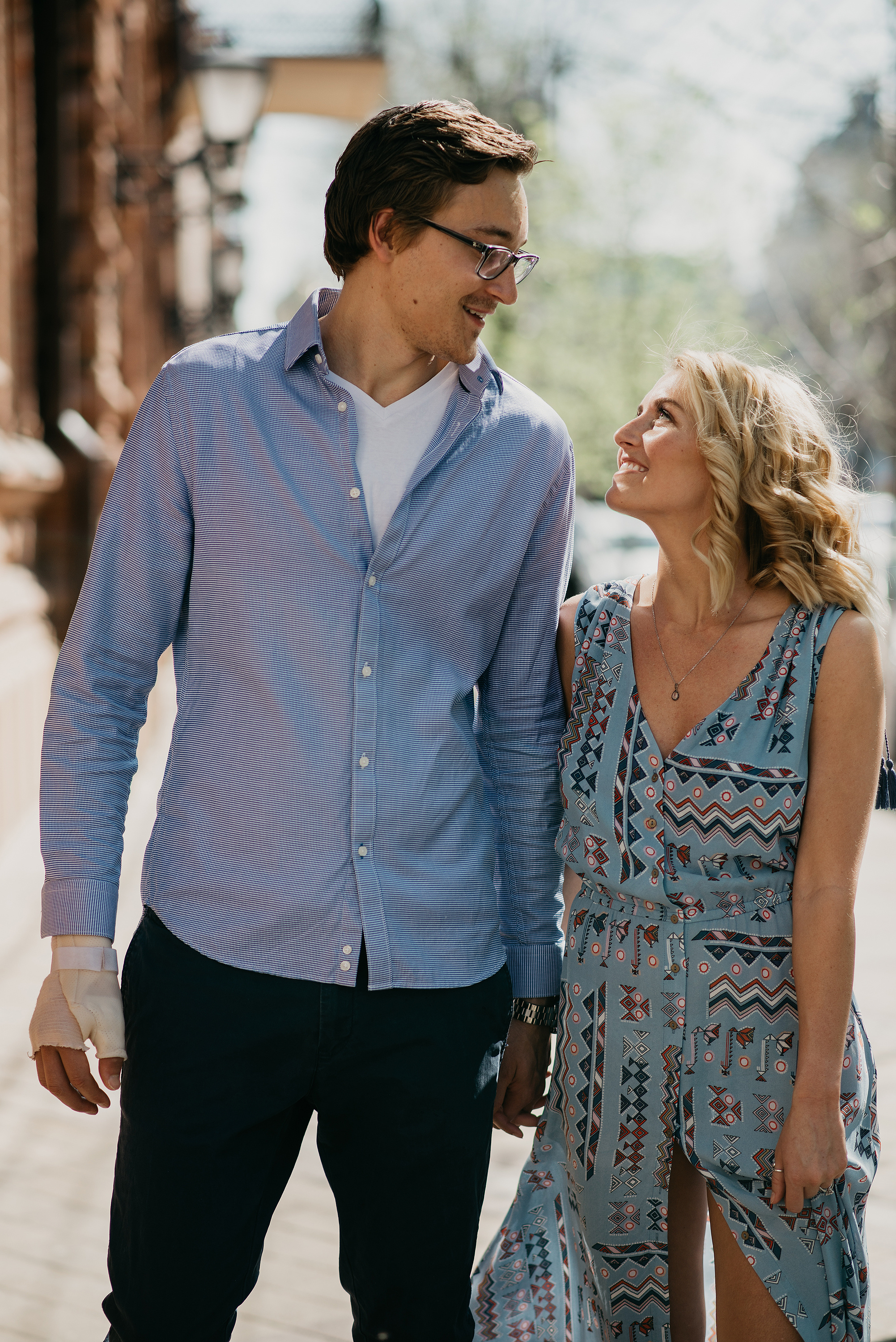 Свадебная съемка на улицах города Краснодар. Свадебный фотограф Краснодар Олег Олеарт — Краснодар, Москва, Сочи