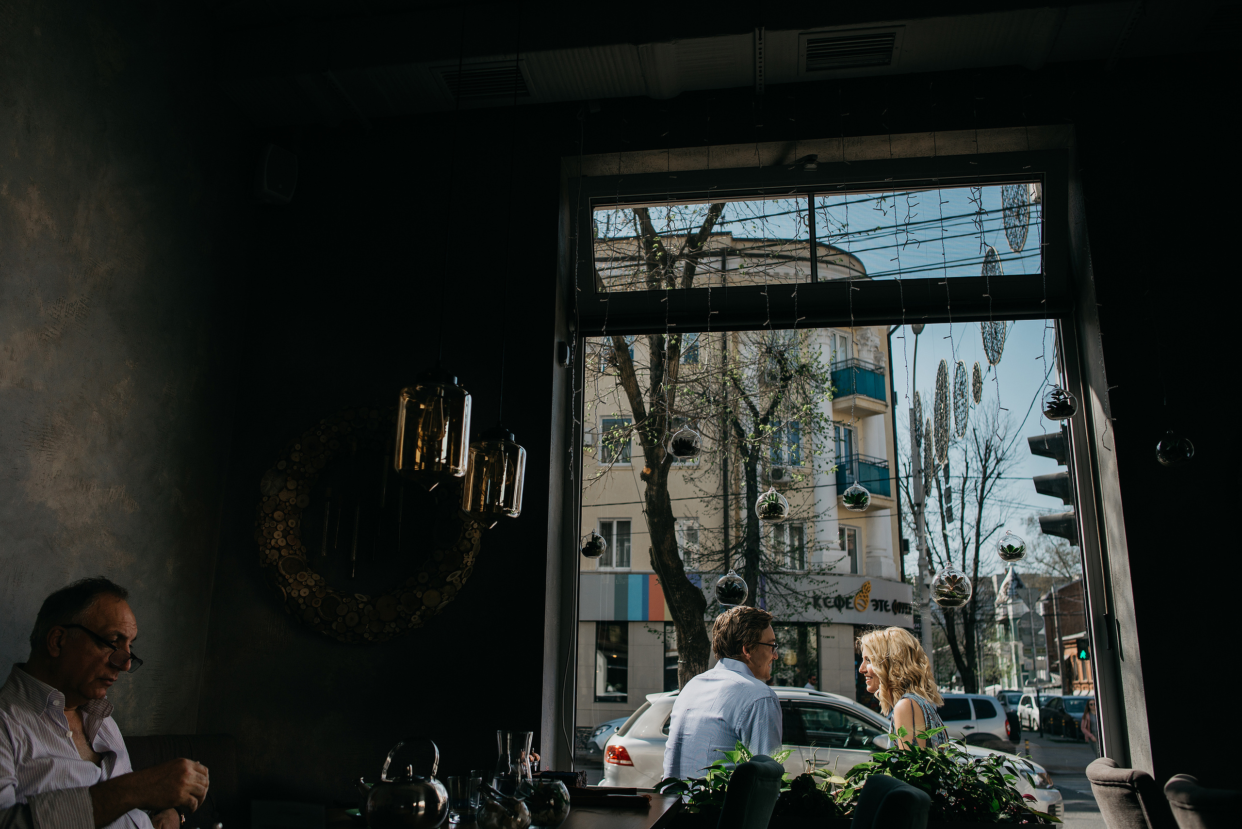 Свадебная съемка на улицах города Краснодар. Свадебный фотограф Краснодар Олег Олеарт — Краснодар, Москва, Сочи