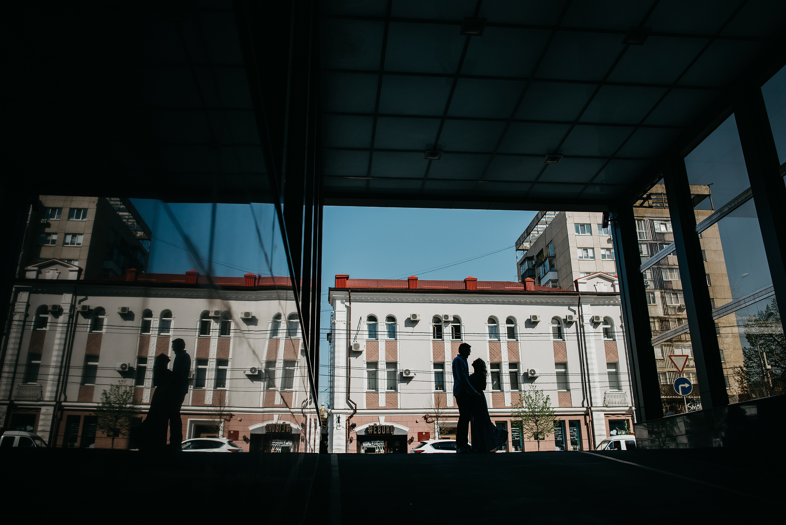 Свадебная съемка на улицах города Краснодар. Свадебный фотограф Краснодар Олег Олеарт — Краснодар, Москва, Сочи