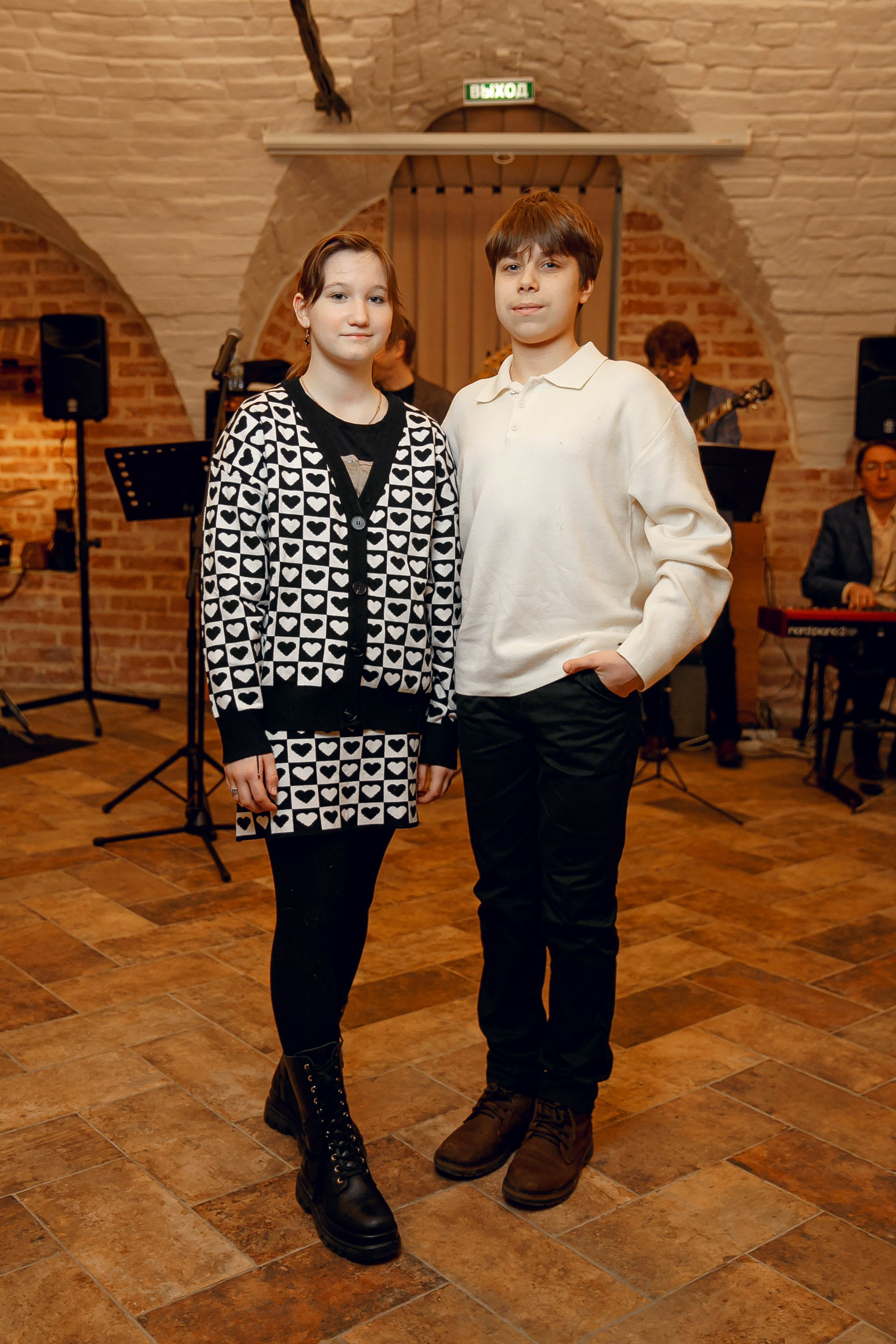 Выставка работ Максима Теплова. Ваш репортажный фотограф Артемий Антонов