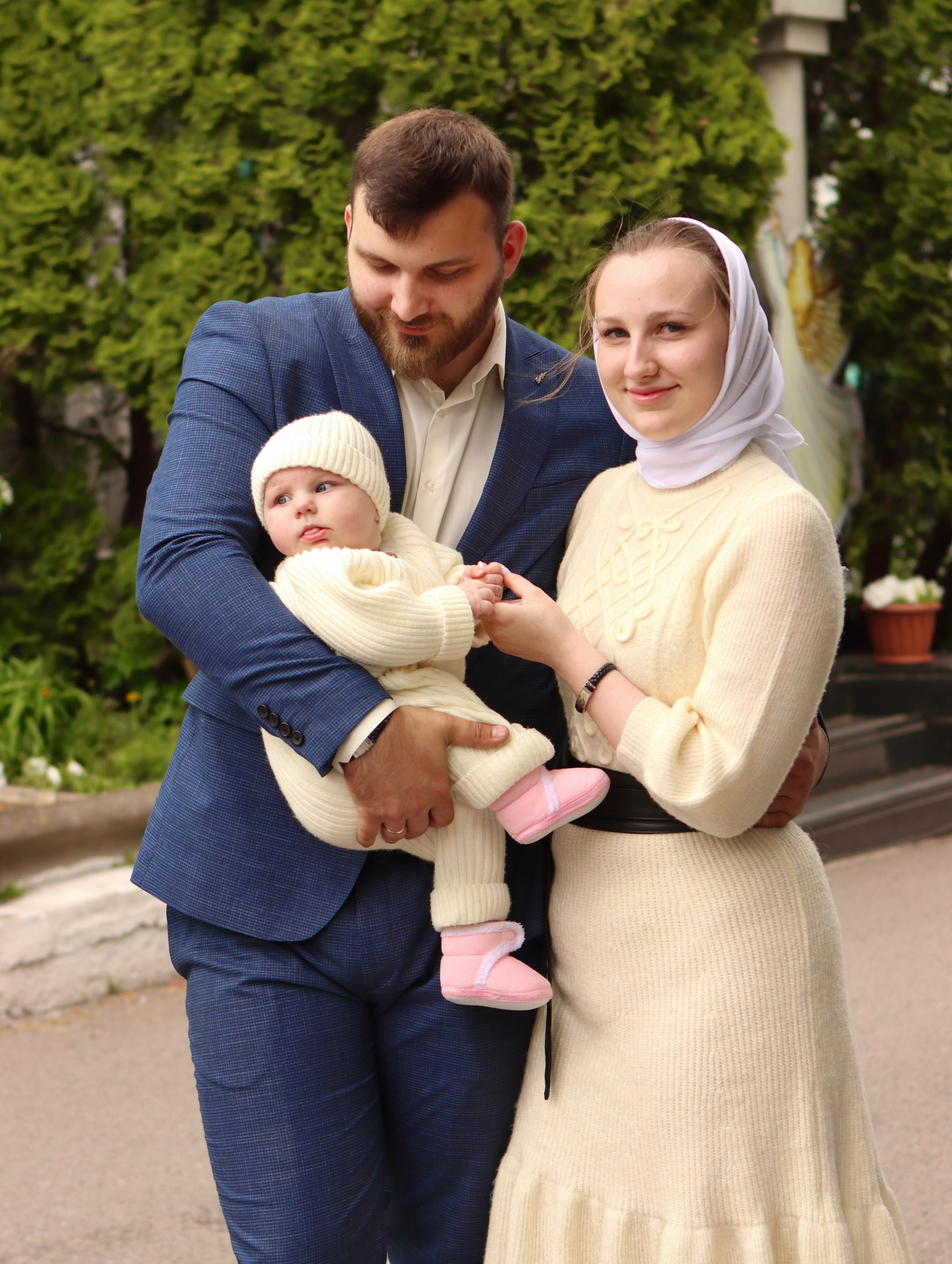 Анастасия и Вадим — крещение Виктории. Фотограф в Курске Смирнов Евгений