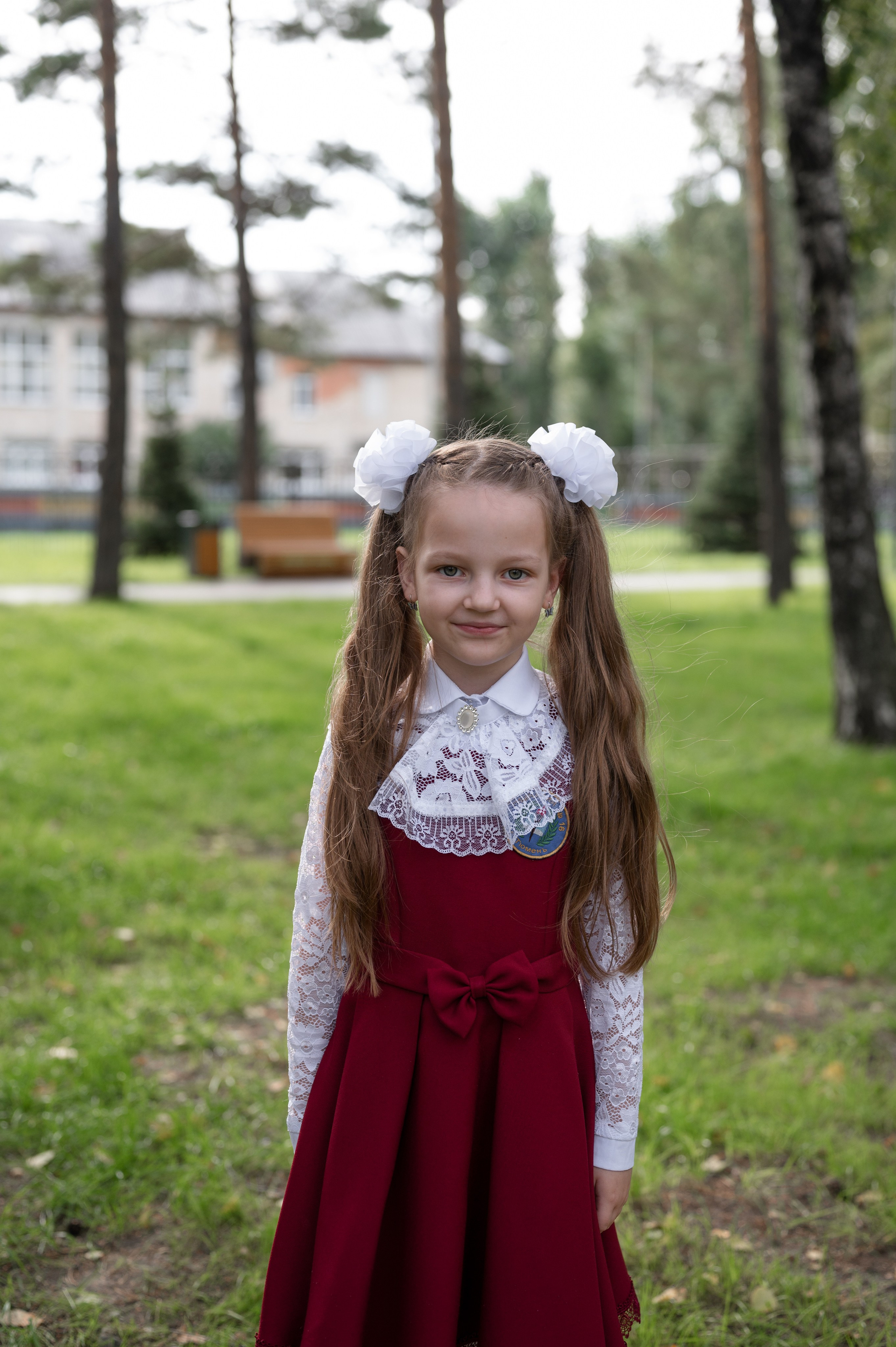 1 сентября 16 гимназия 2 класс (линейка + в классе+ на улице). Фотограф новорожденных, семейный детский в Тюмени Татьяна Морозова