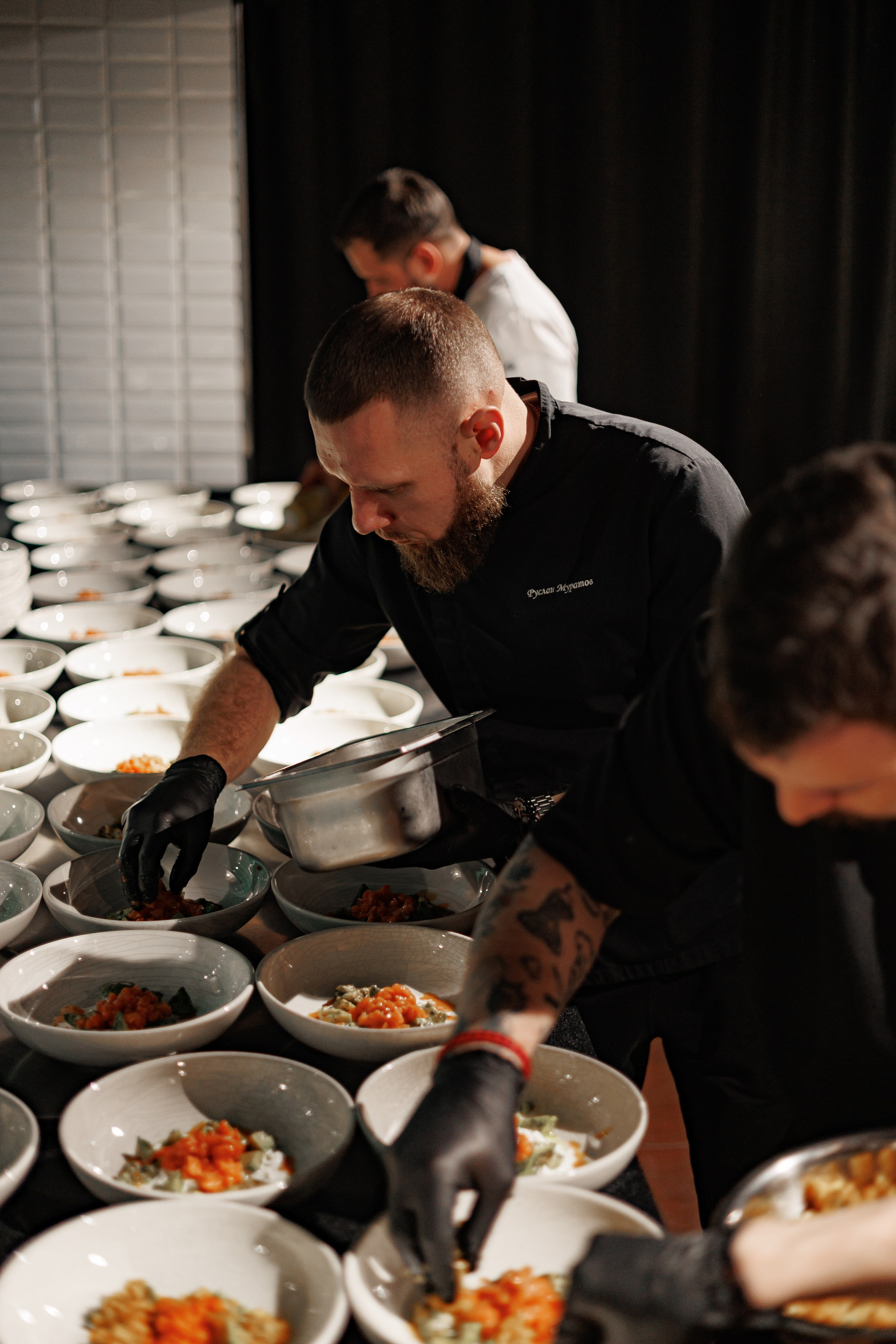 Фотографии с Гастроужина Честер Челябинск 5 ЛЕТ.5 ШЕФОВ