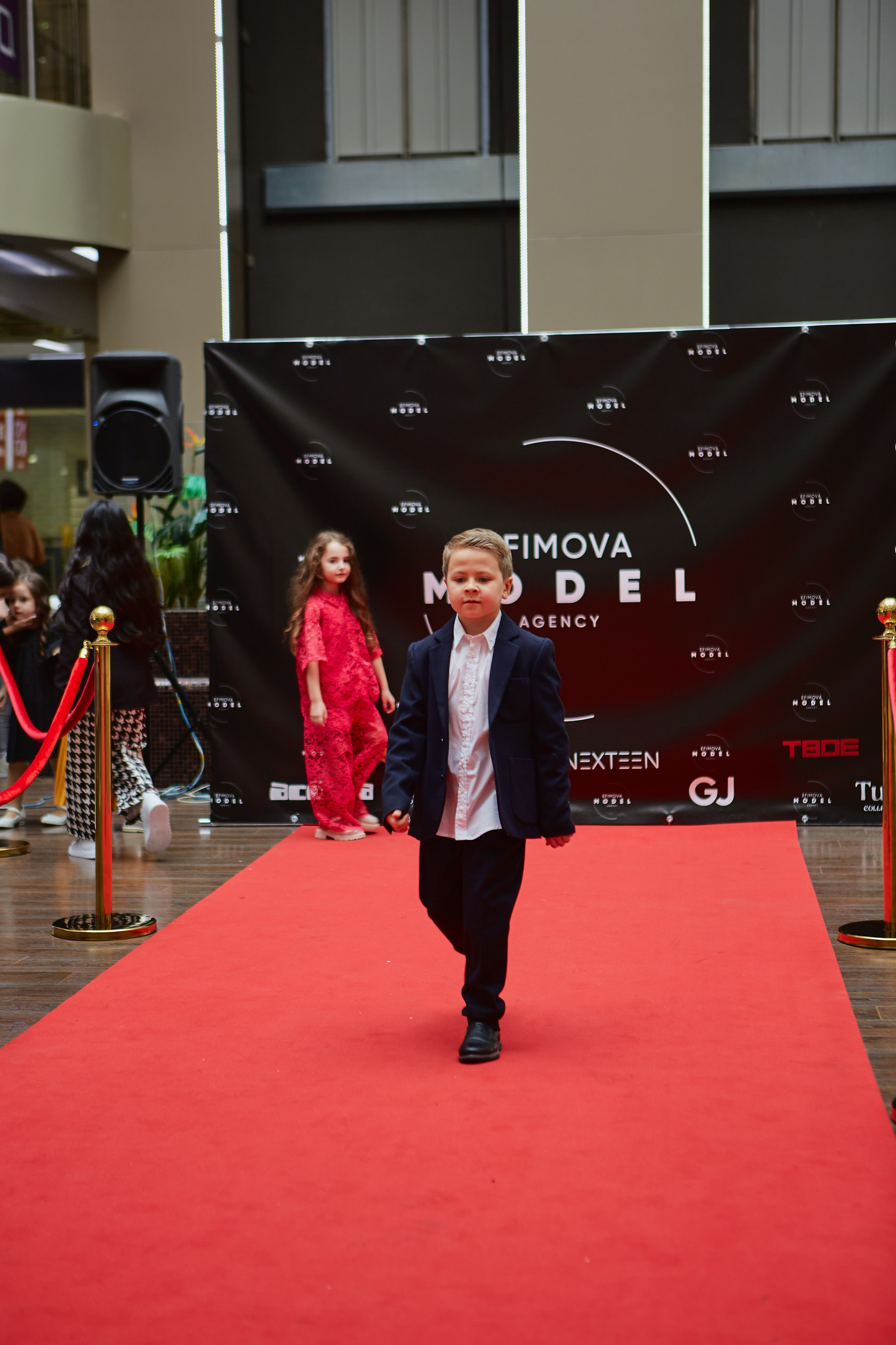 FASHION SHOW ТЦ Sun City. Efimova Model Agency