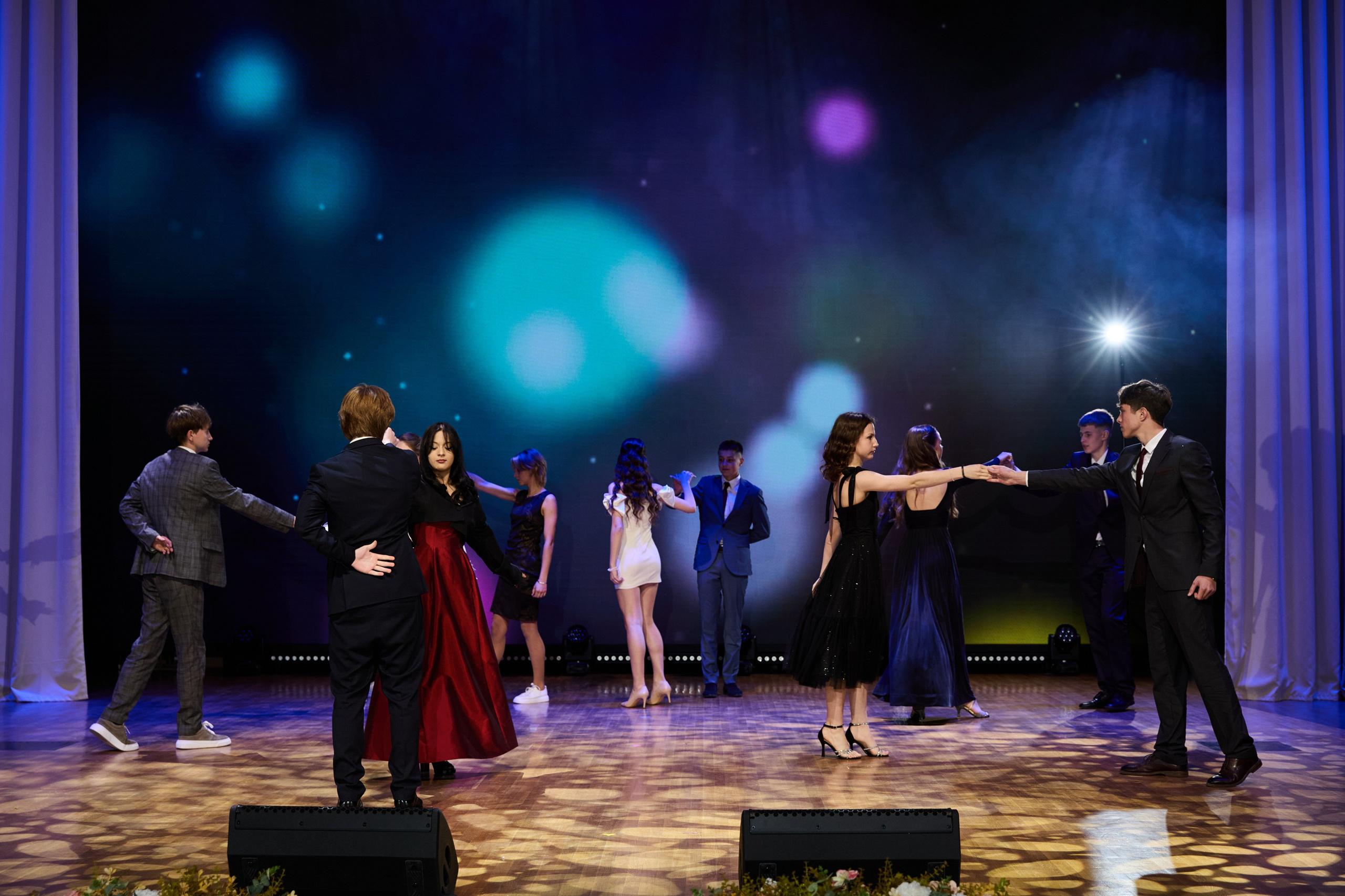 Выпускной 9 класс. Свадебная, репортажная фотосъемка и видеосъемка в Минске. Илья и Юлия Ширмановы. Фотограф | Видеограф | Минск