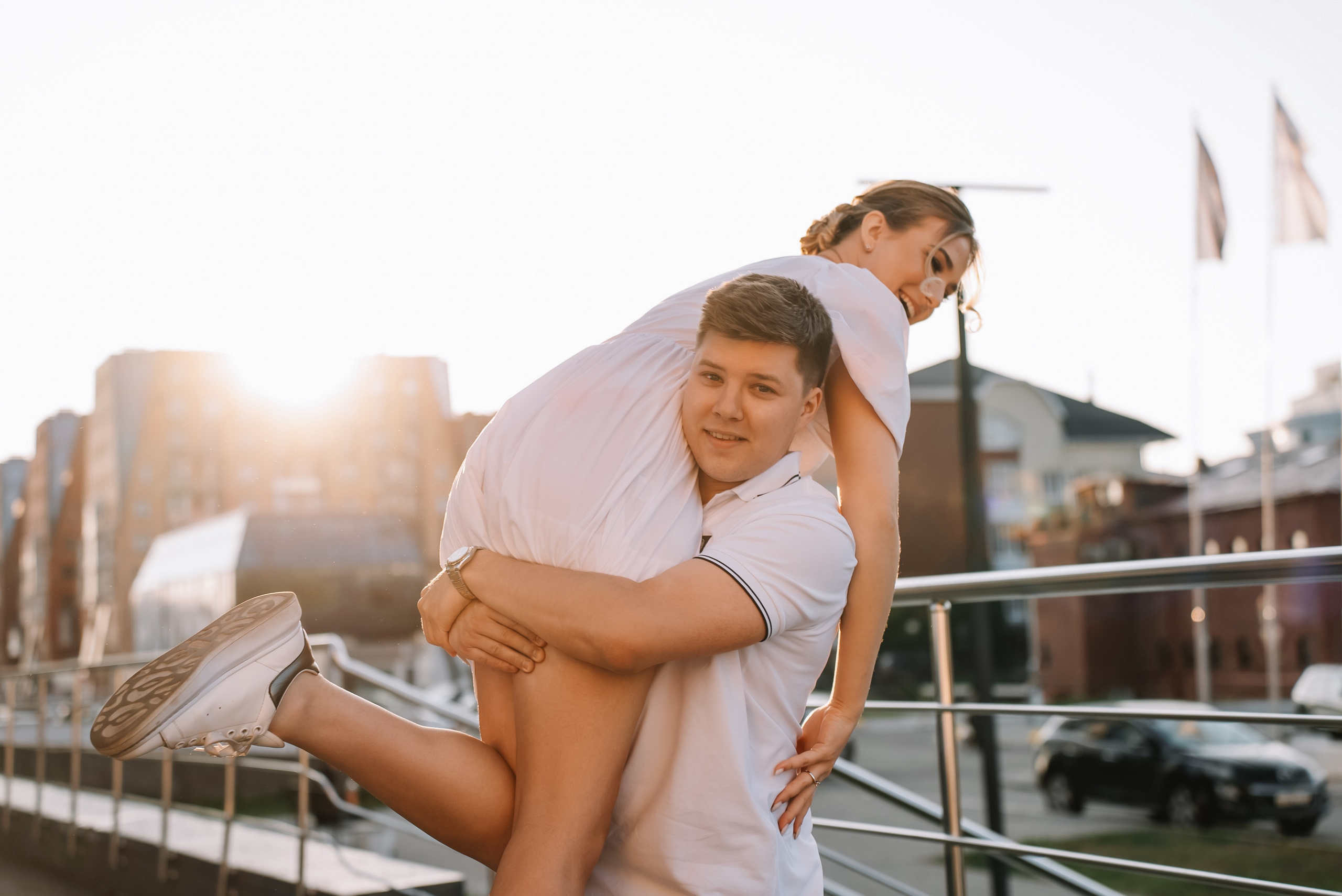 Предсвадебная фотосъемка набережная Архангельск. Свадебный фотограф в Архангельске и Северодвинске