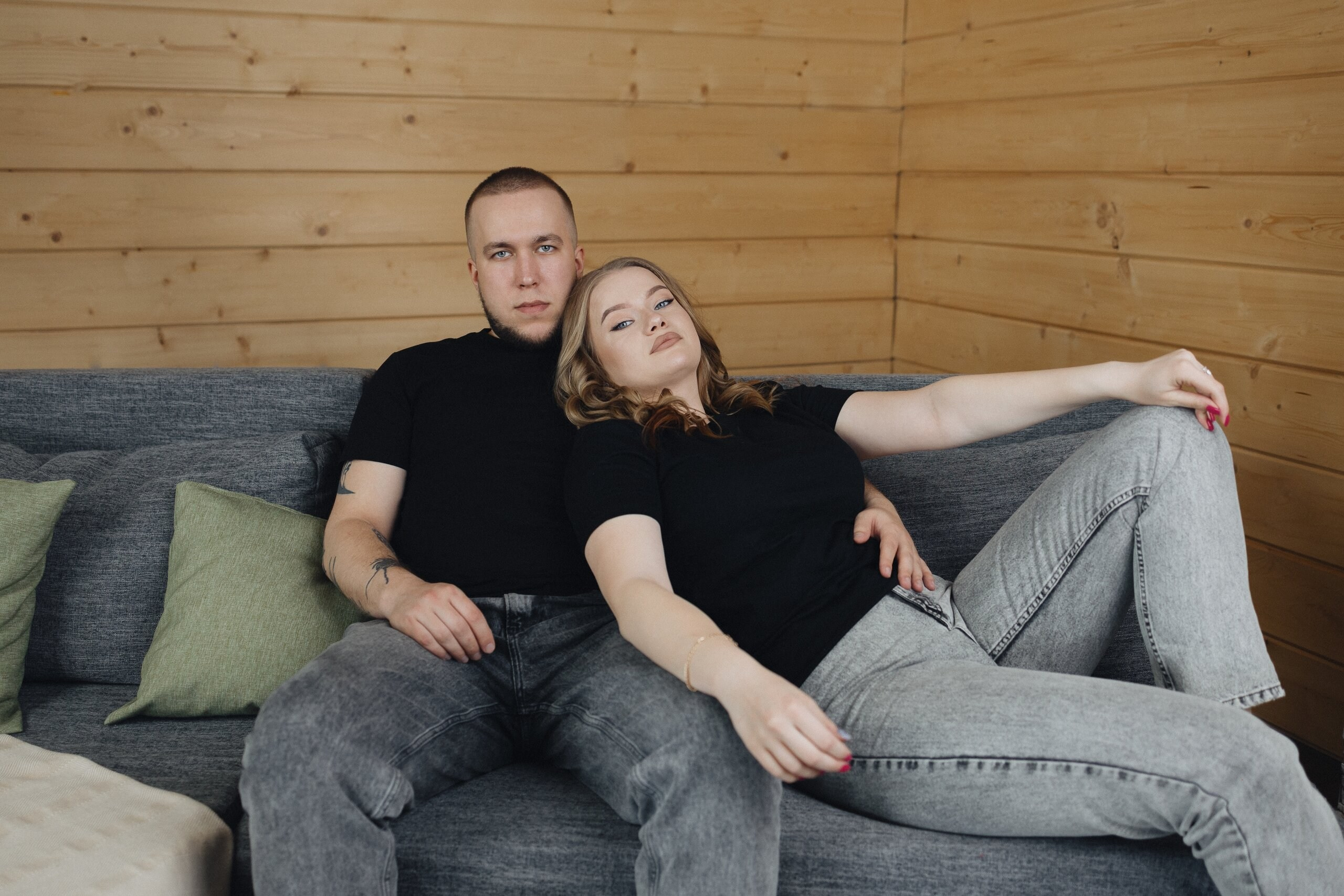 Съёмка для двоих в студии СВЕТ — фотограф Роман Болдырев