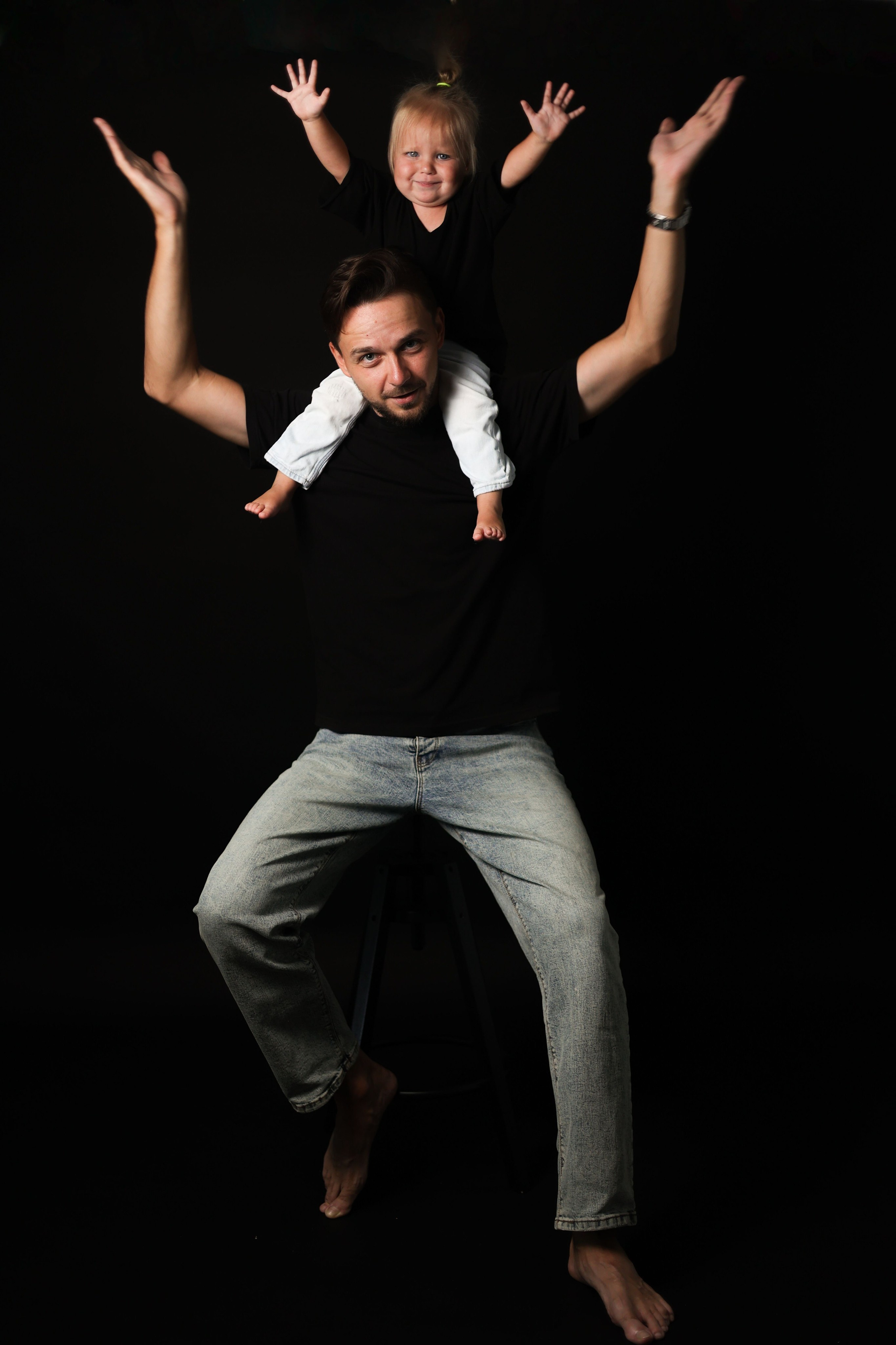 Фотосессия Алены, Алисы и Андрея. Фотограф ANNA GEREIHAN